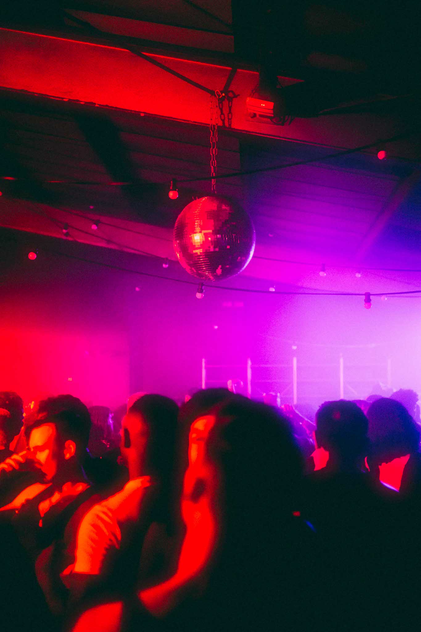Howl_Rave_5_197_vke2lq