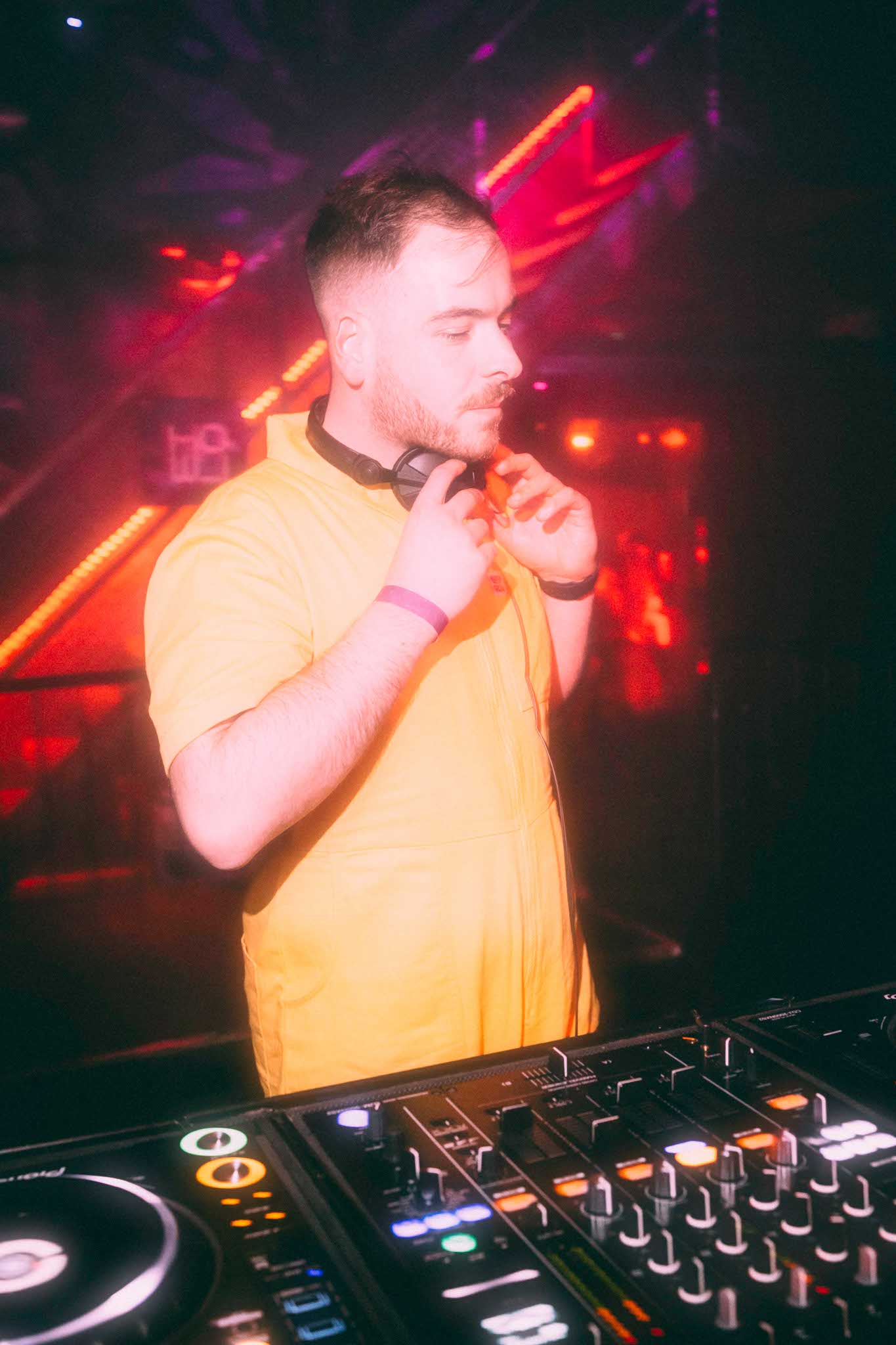 Howl_Rave_5_185_jznykc