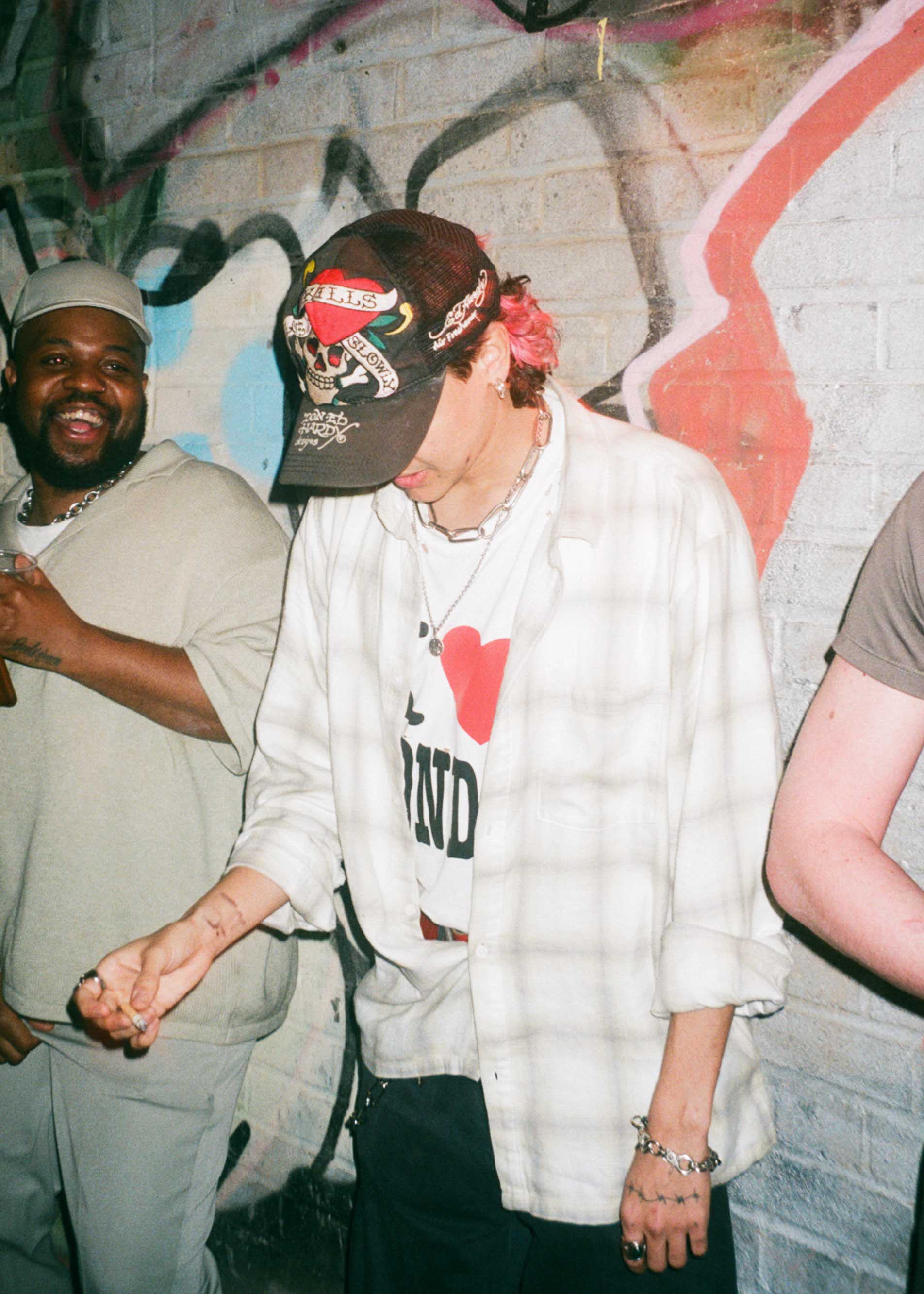 Howl_Rave_5_141_uvvsbi