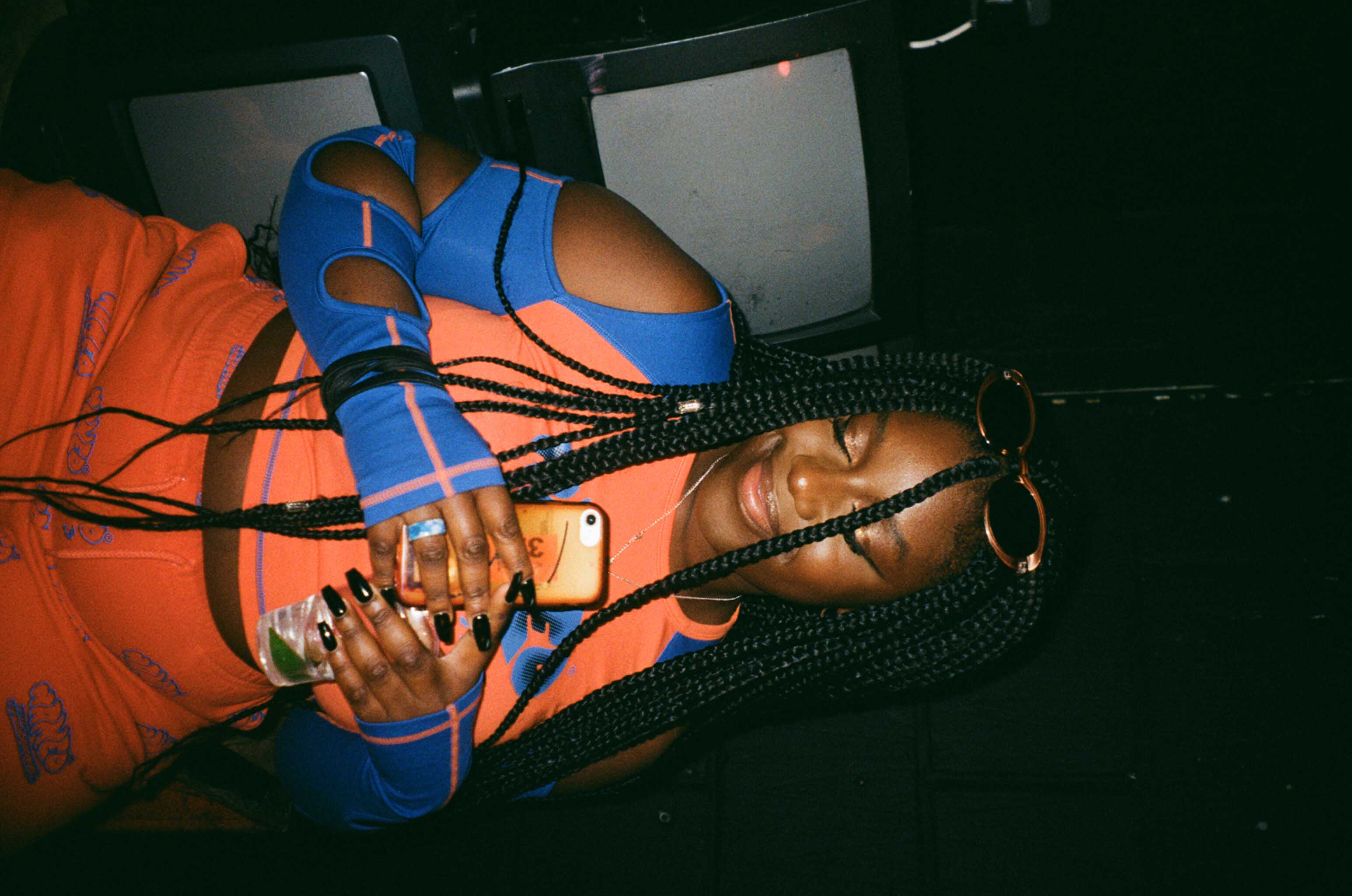 Howl_Rave_5_122_xydpg7