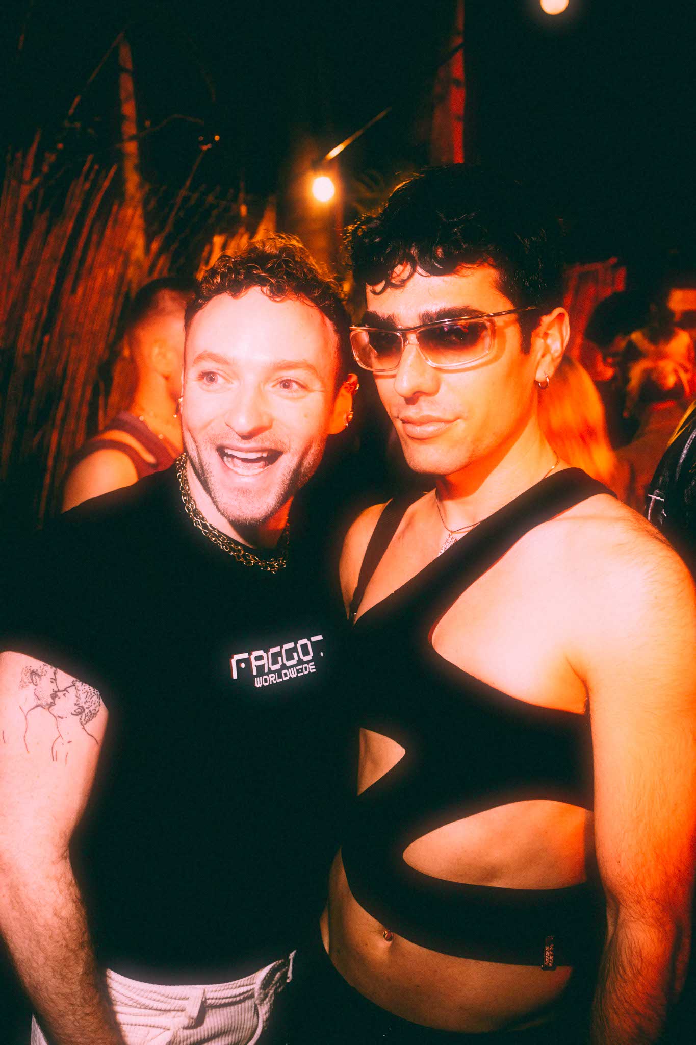 Howl_Rave_5_106_qzucx1