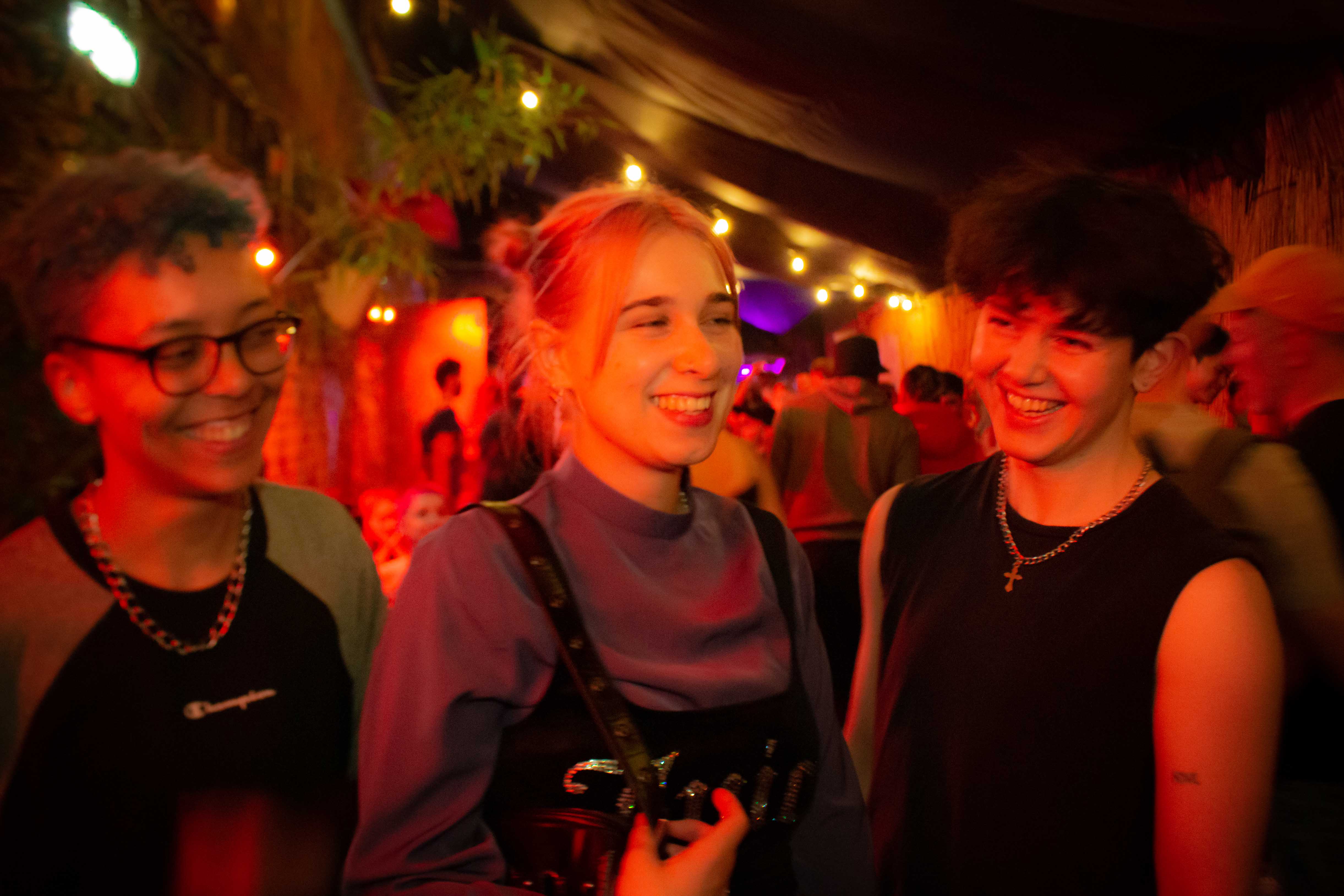 Howl_Rave_6_049_xih0hc
