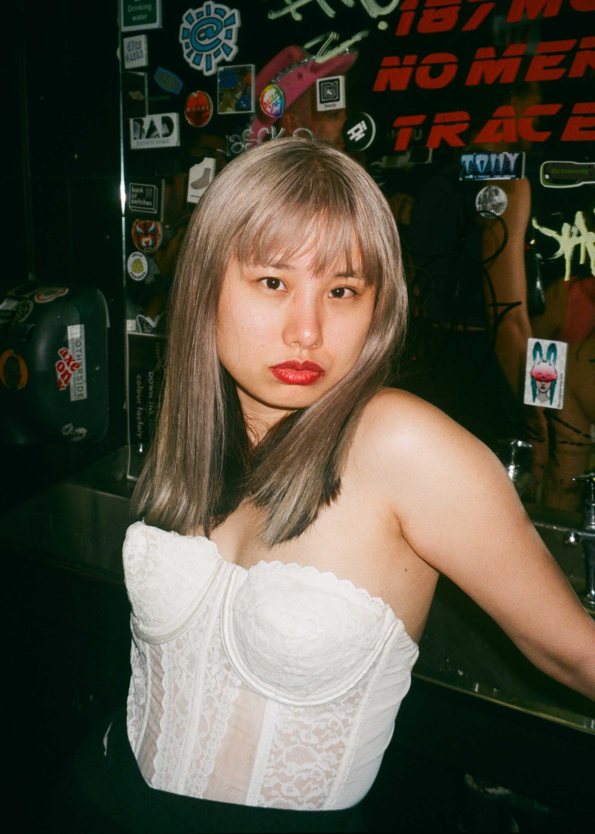 Howl_Rave_6_030_r2axwz