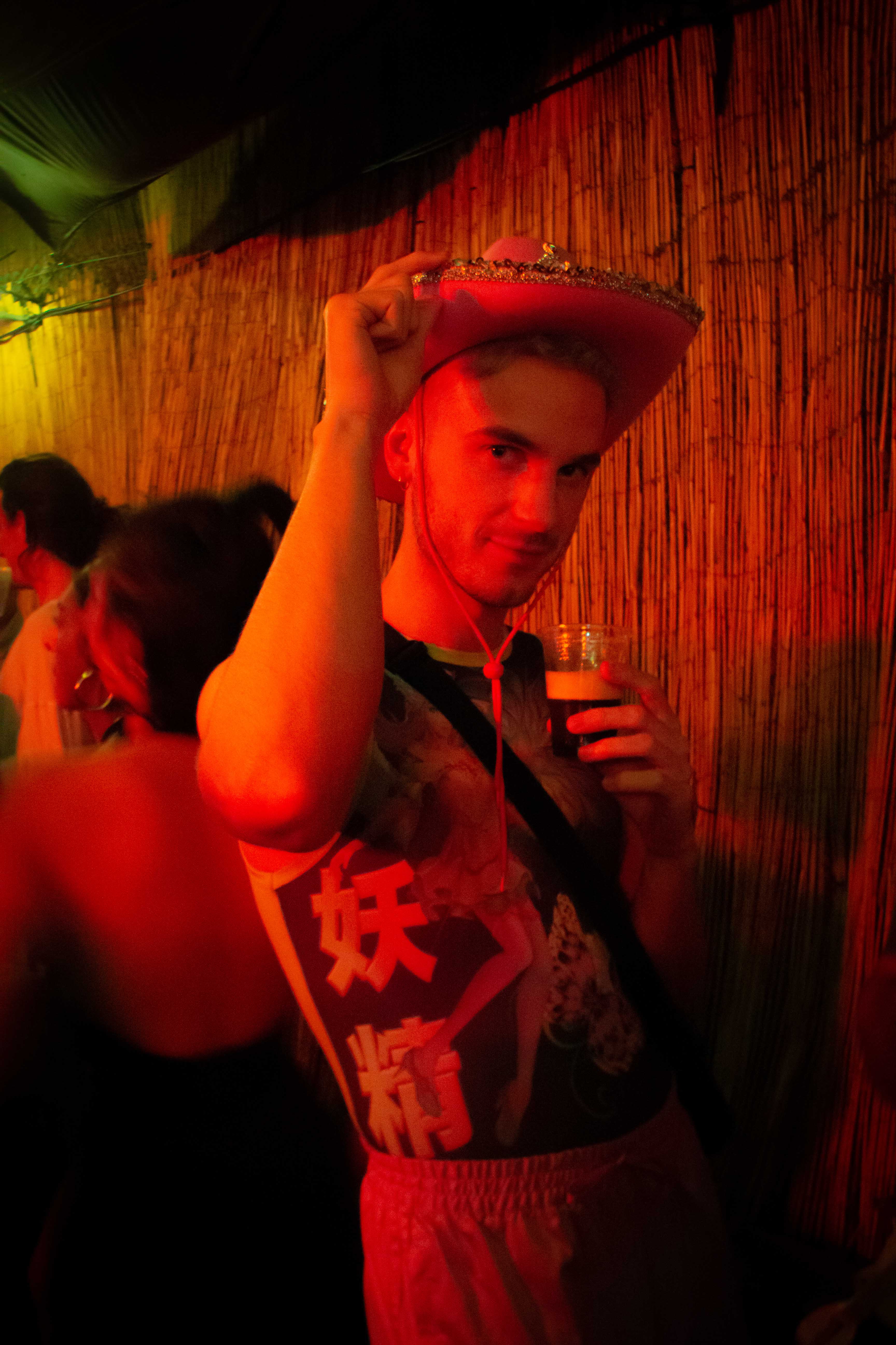 Howl_Rave_6_013_ur4qqt