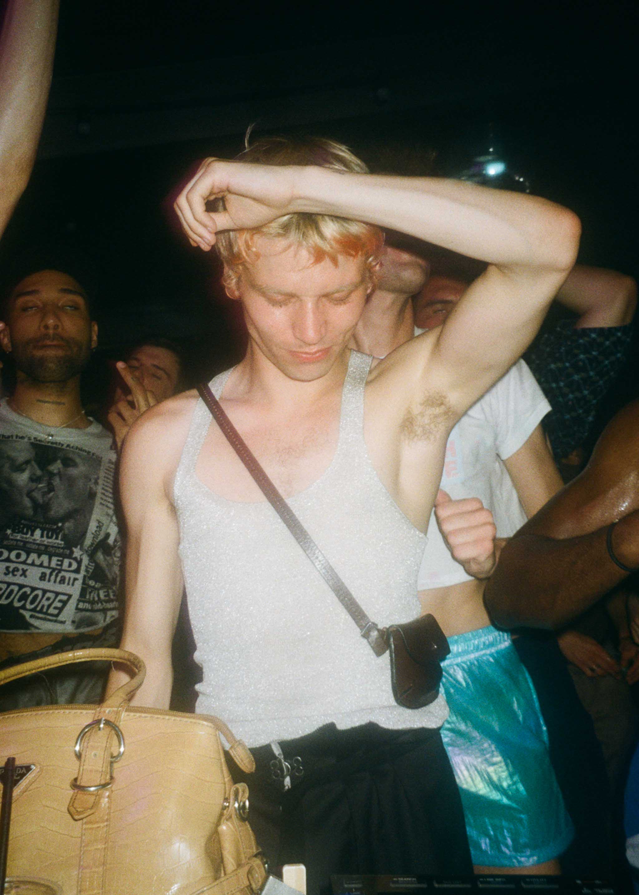 Howl_Rave_6_116_chzejs