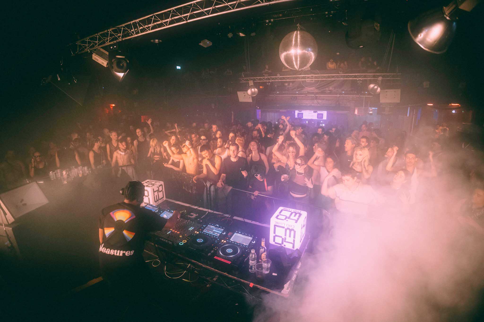 Howl_Rave_7_093_dxuvp0