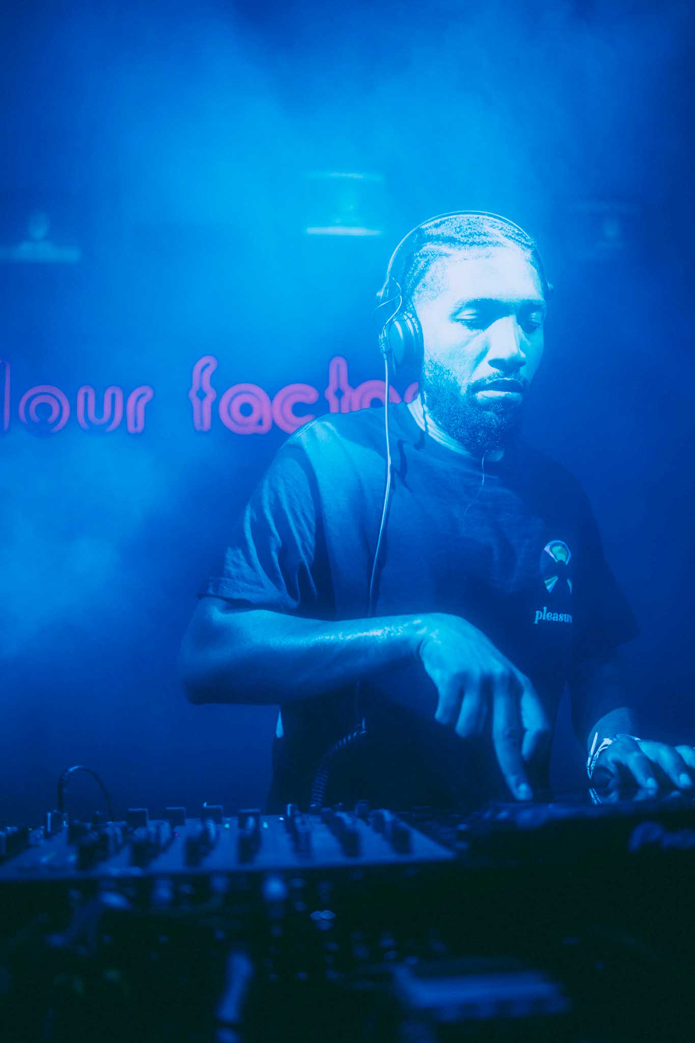 Howl_Rave_7_078_bklqxx