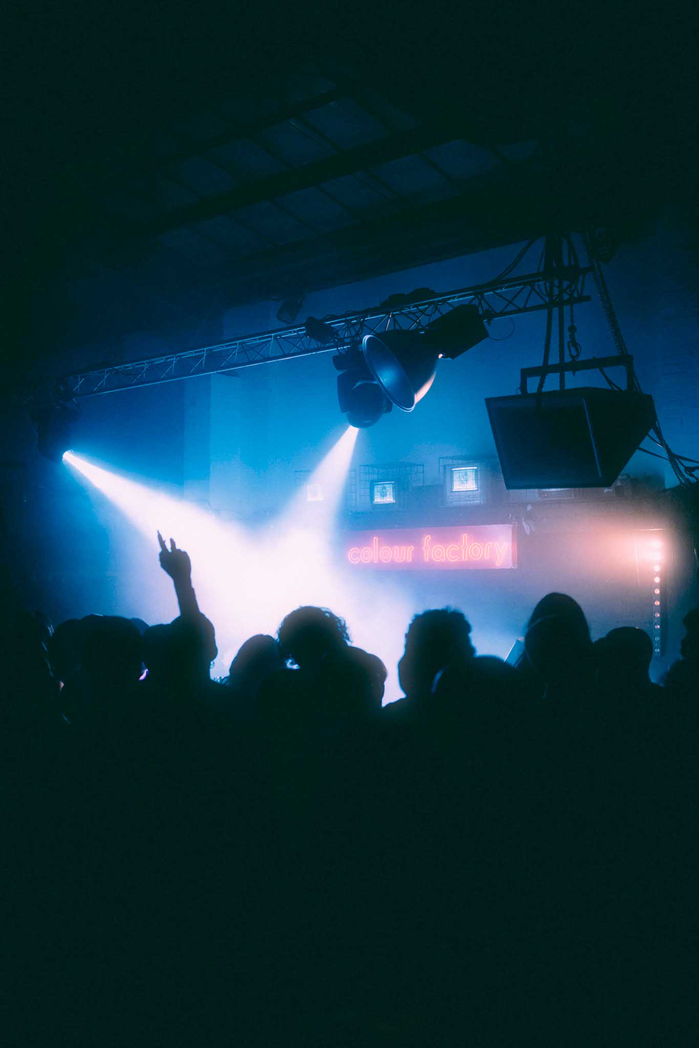 Howl_Rave_7_009_ox5cgh