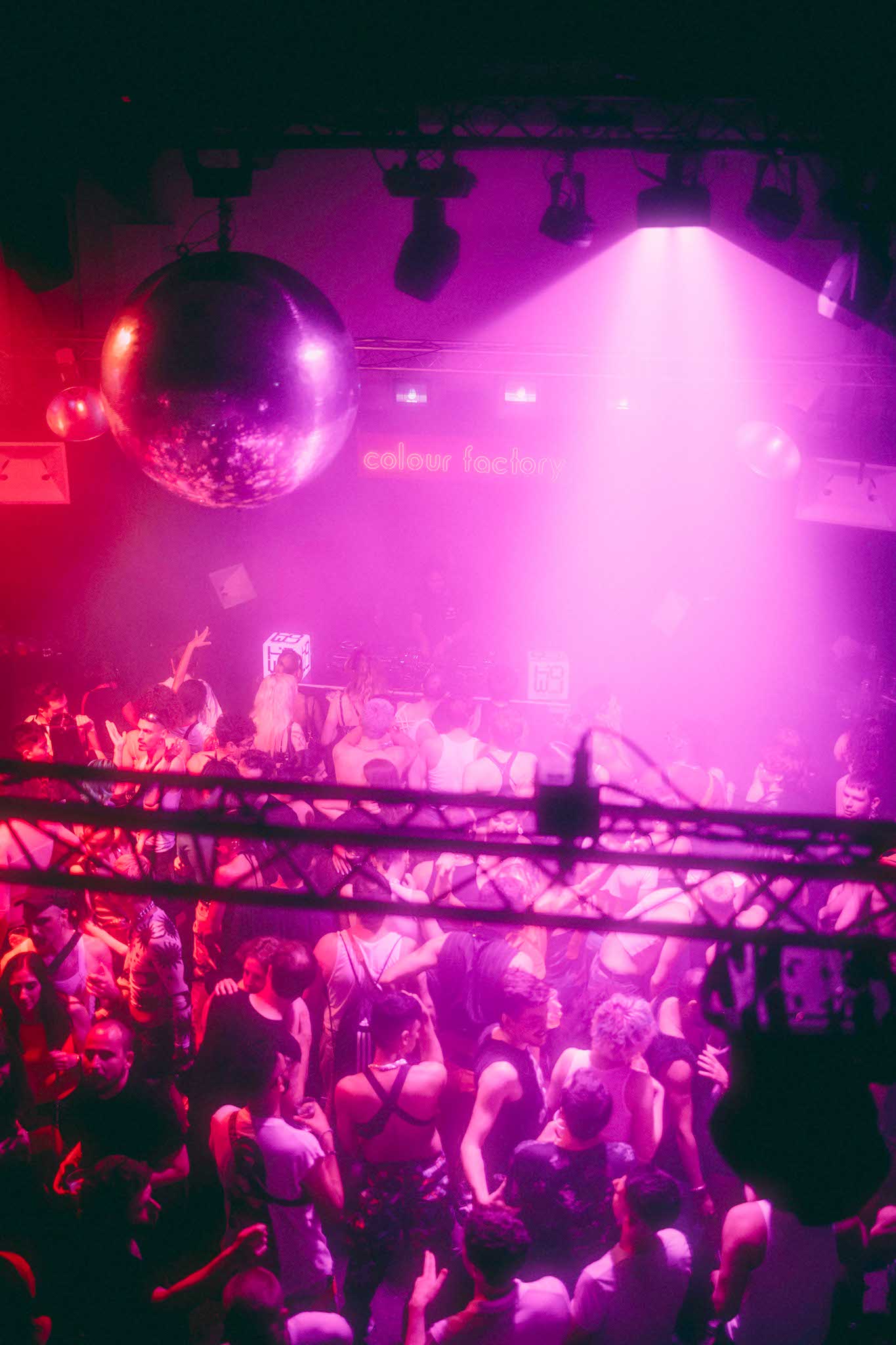 Howl_Rave_7_008_ibeeiv