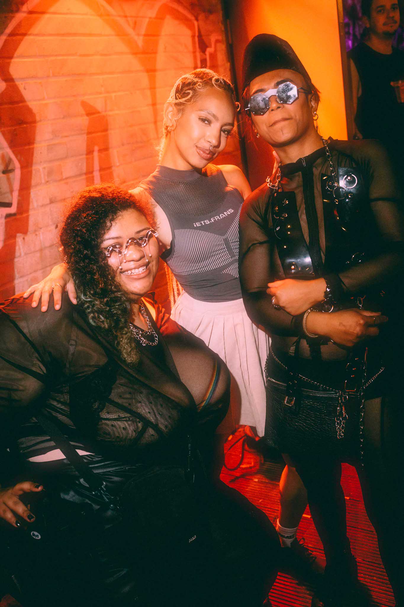 Howl_Rave_7_004_ub8njf
