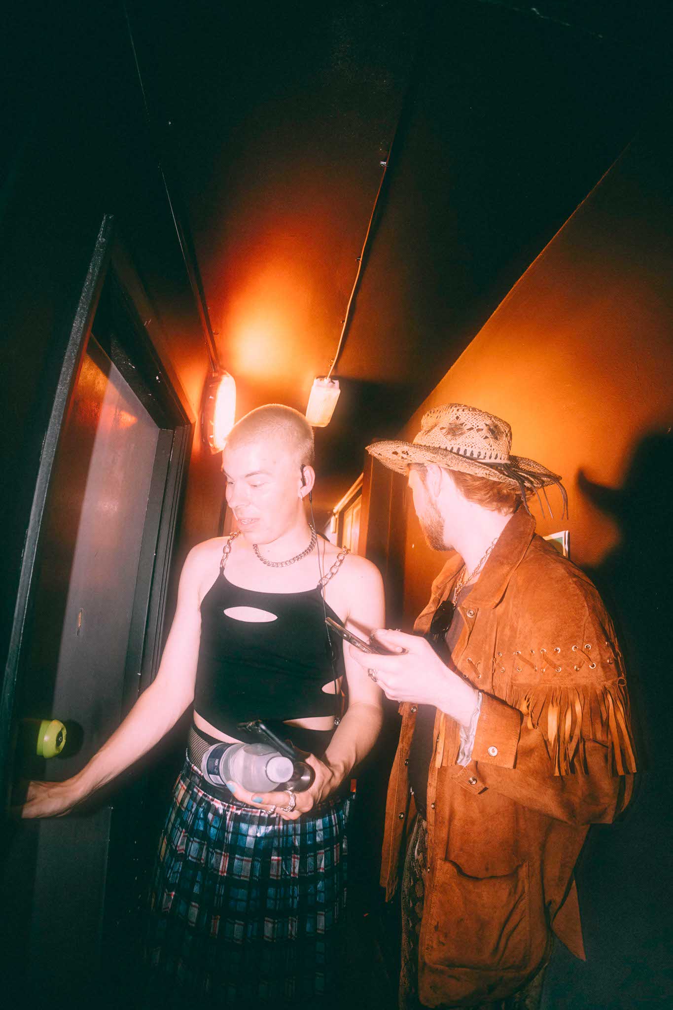 Howl_Rave_7_120_xdtos5