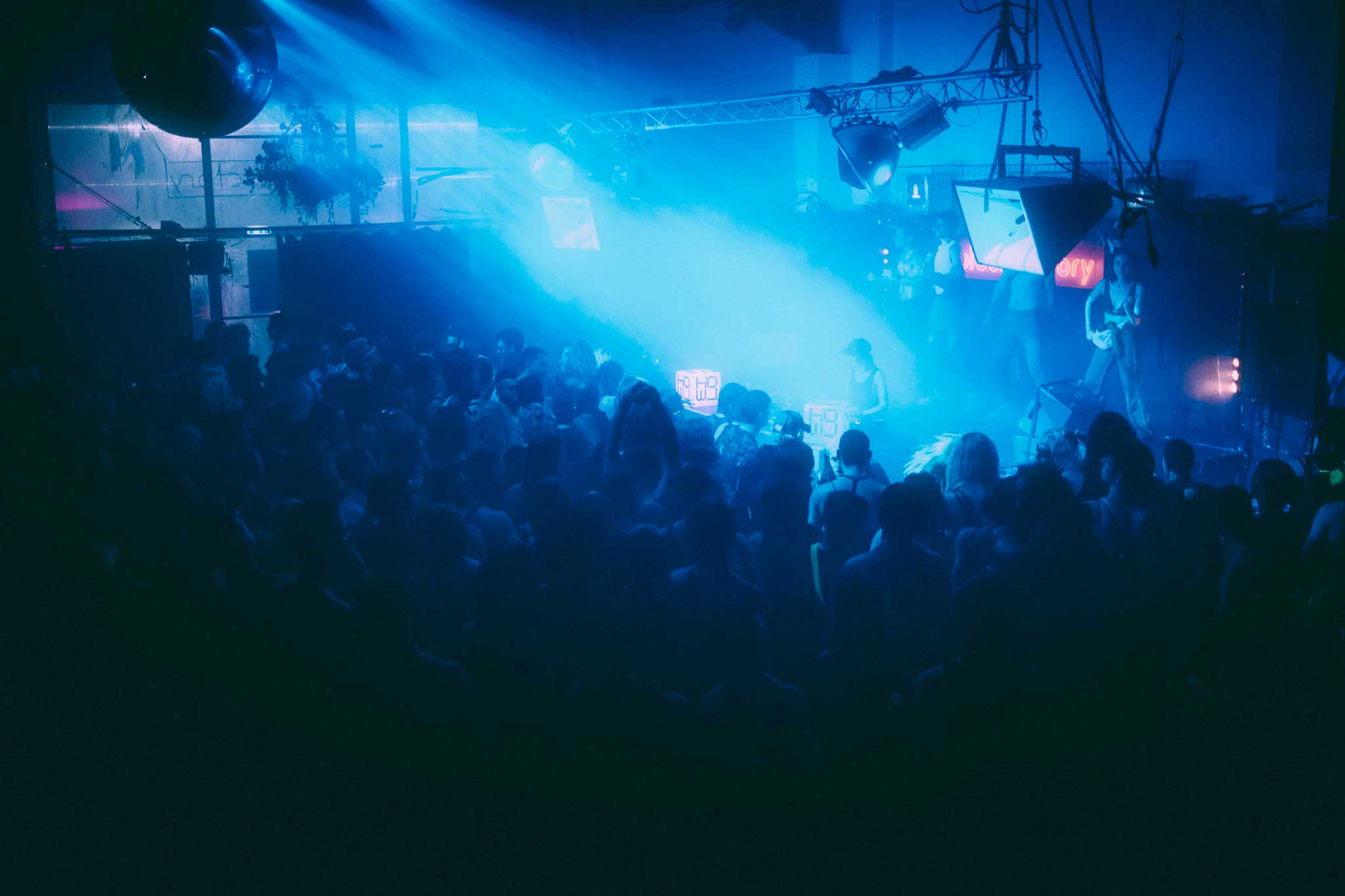 Howl_Rave_7_111_cu7ces