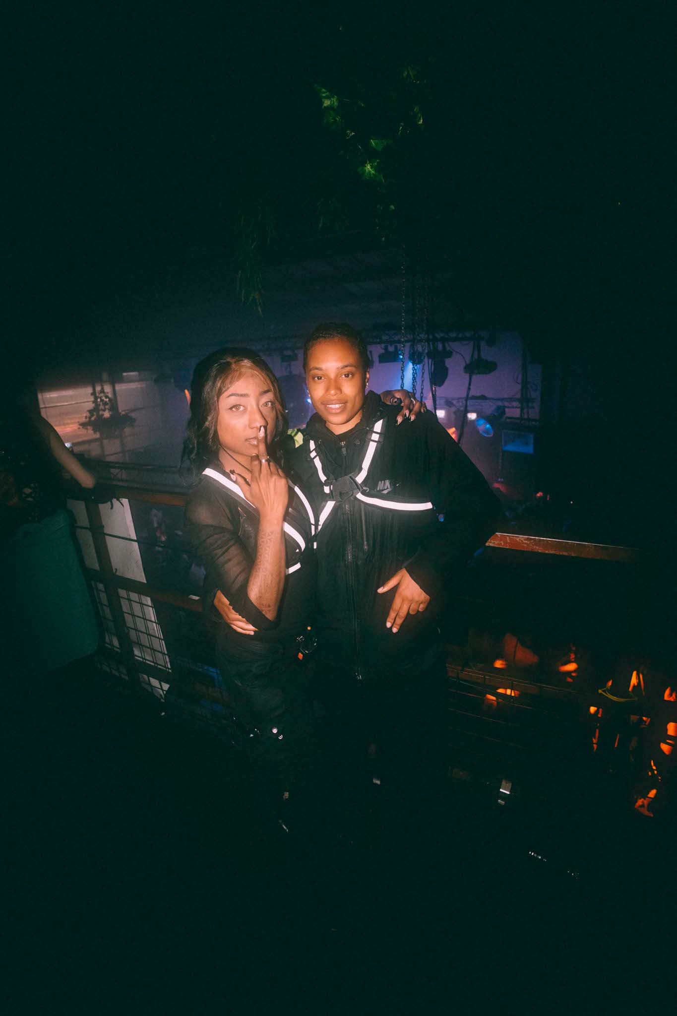 Howl_Rave_7_105_pk6snm