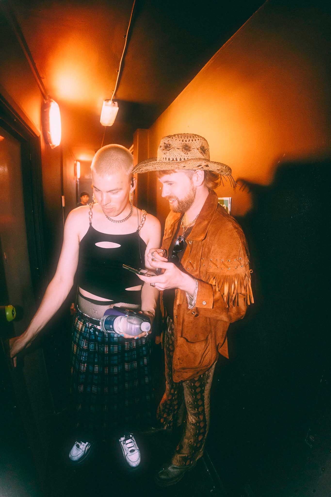 Howl_Rave_7_102_xoqek9