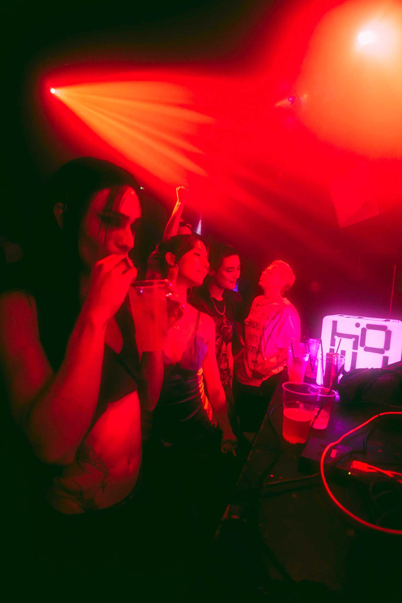 Howl_Rave_8_077_b2fezw