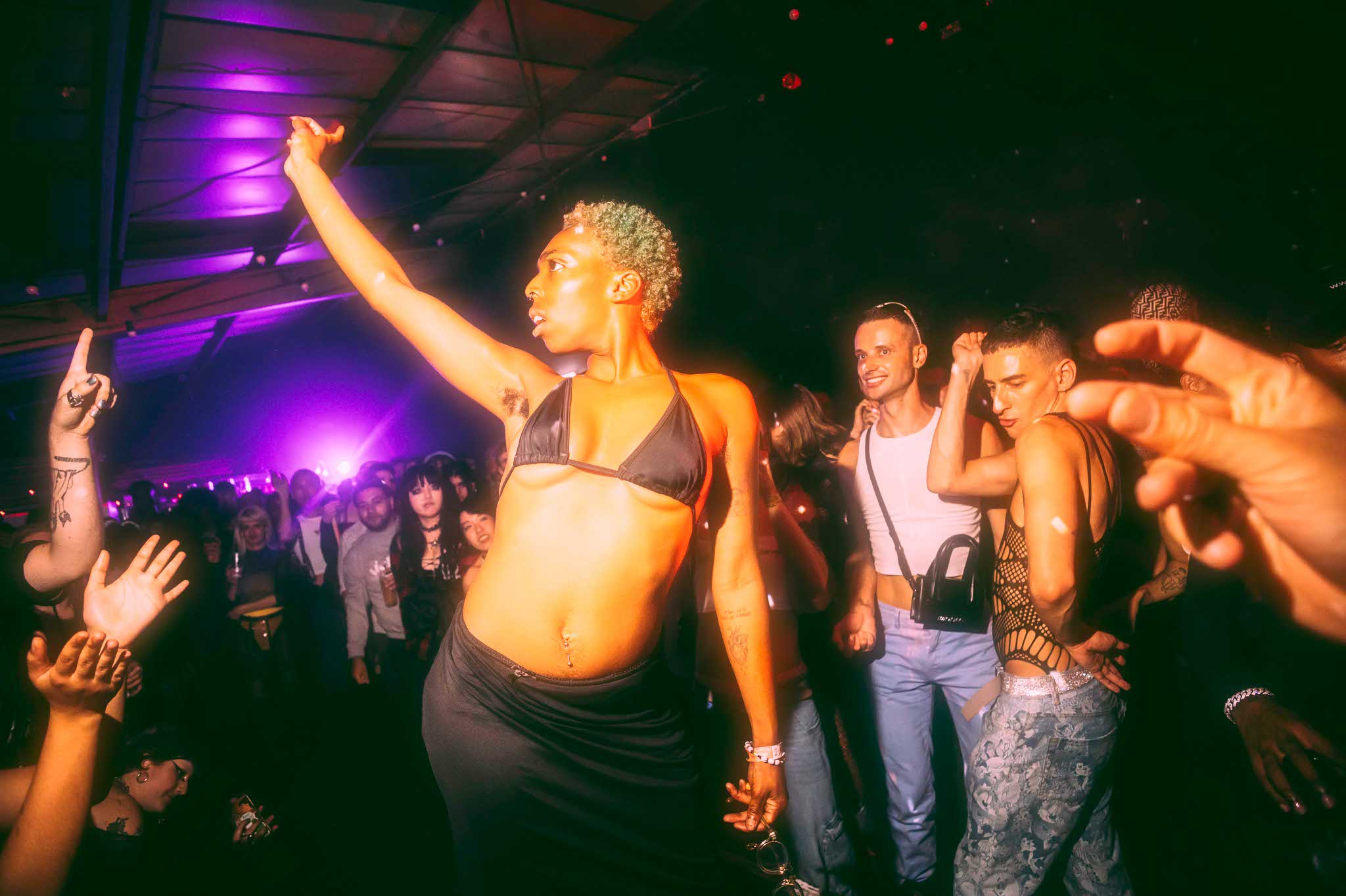 Howl_Rave_8_076_xzwmfx