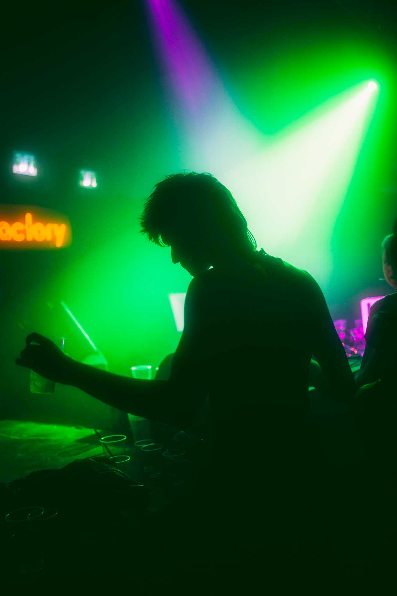 Howl_Rave_8_050_ieq2bi