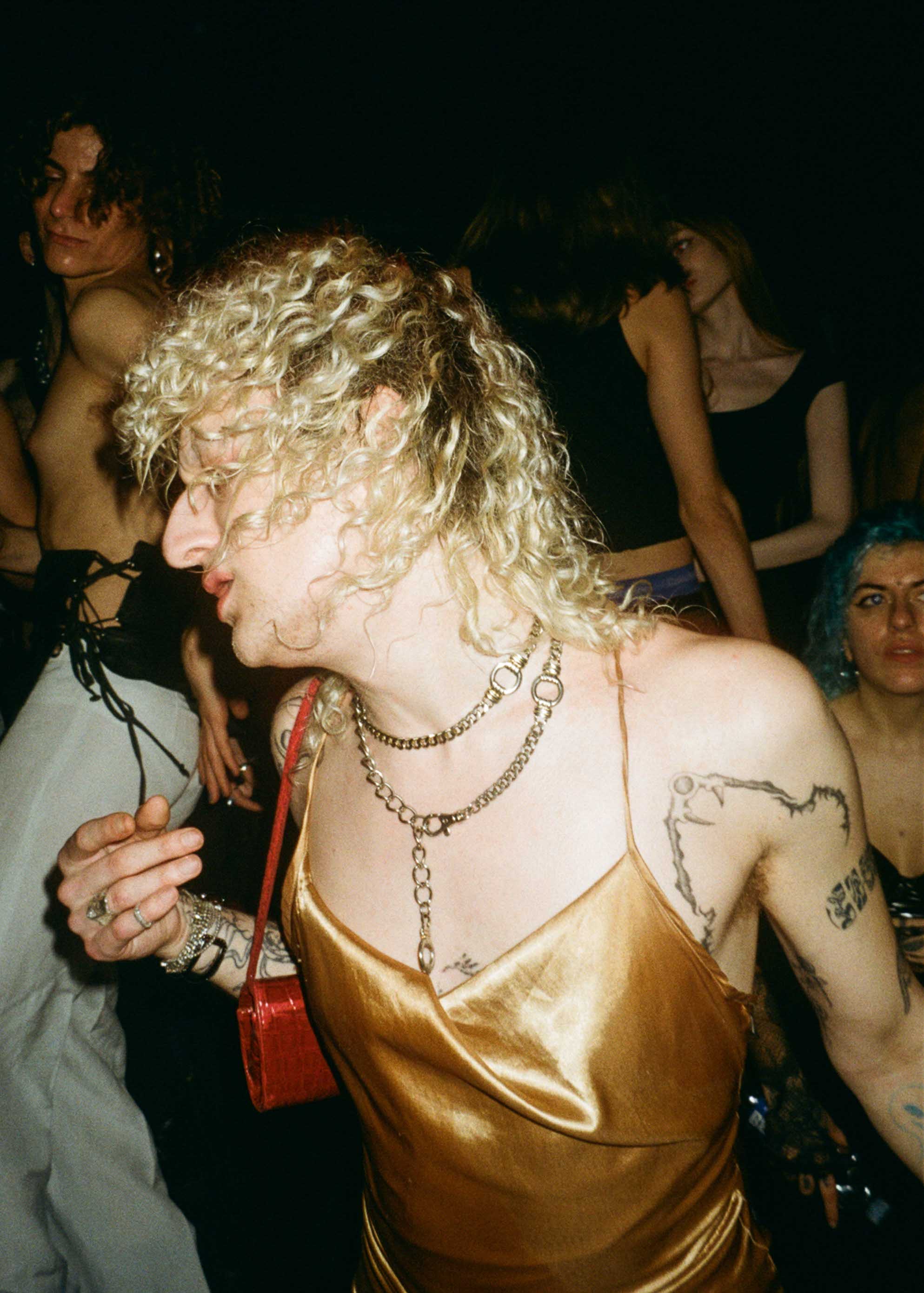 Howl_Rave_09_093_yrekw6