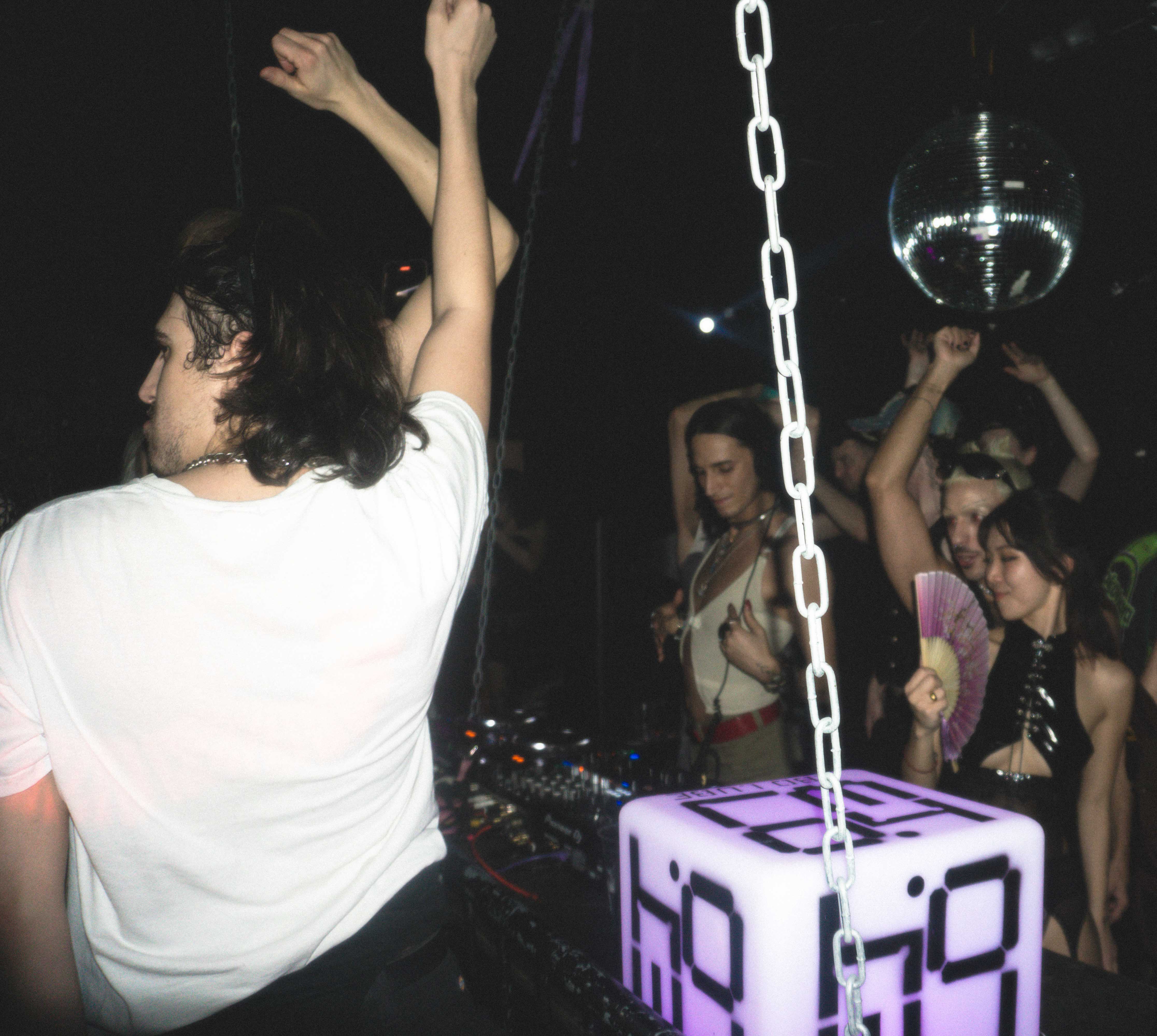 Howl_Rave_09_097_ucgs0p