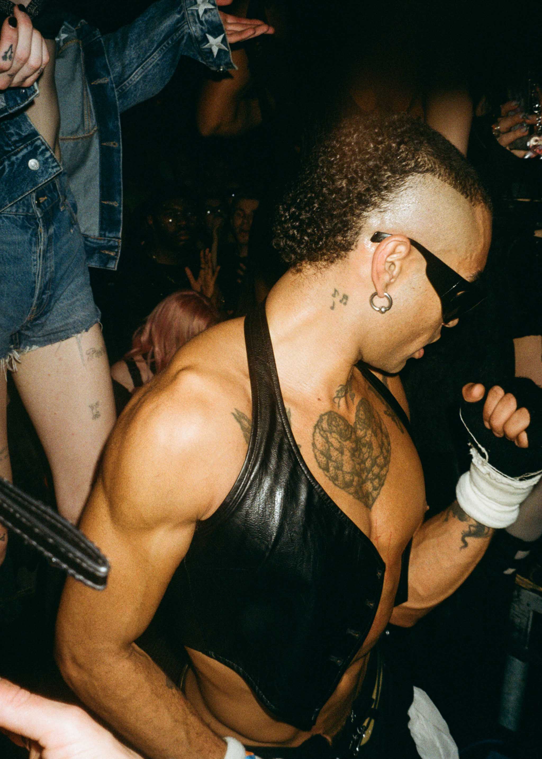 Howl_Rave_09_075_e5lzvo