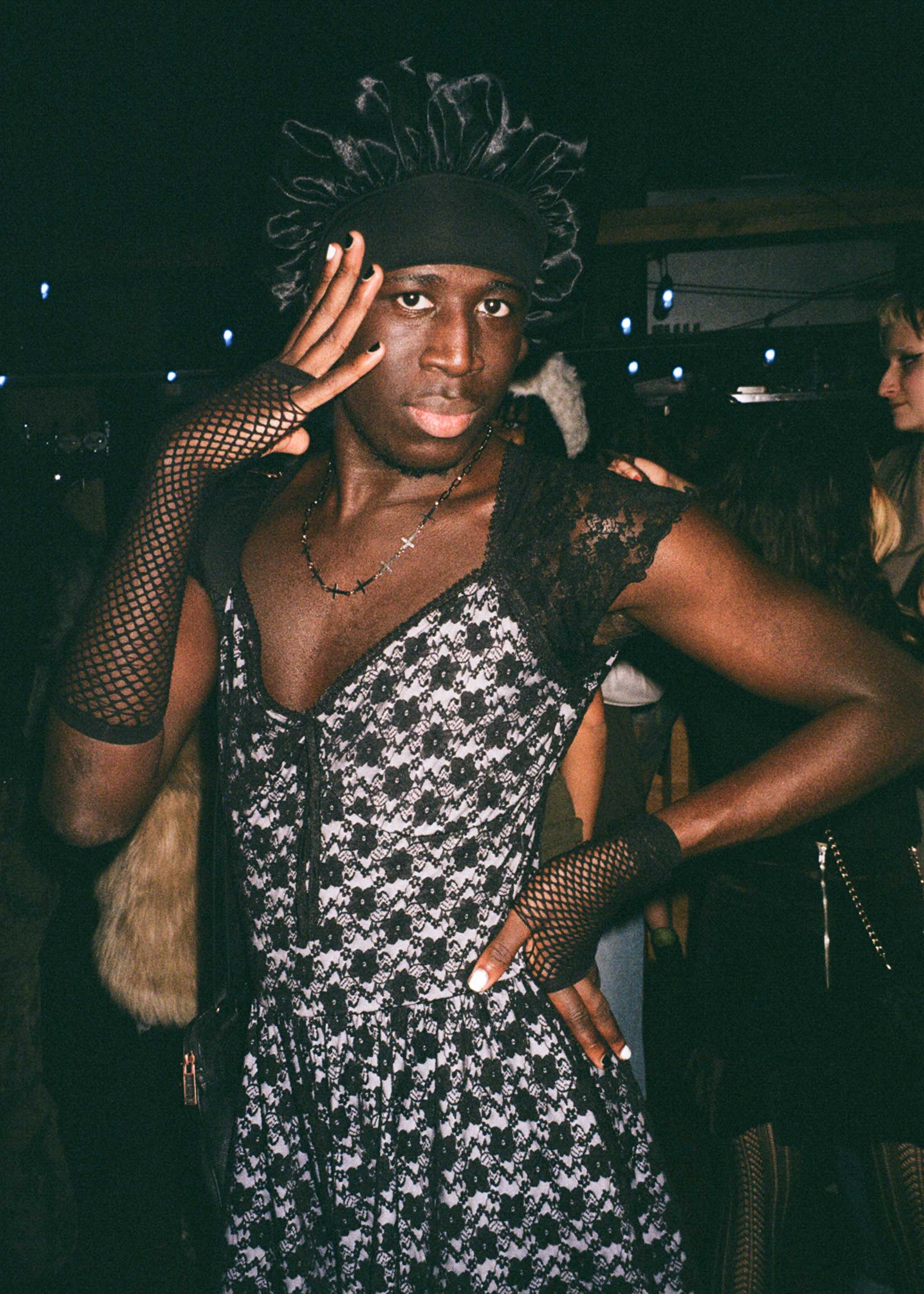 Howl_Rave_09_076_zqjq6e