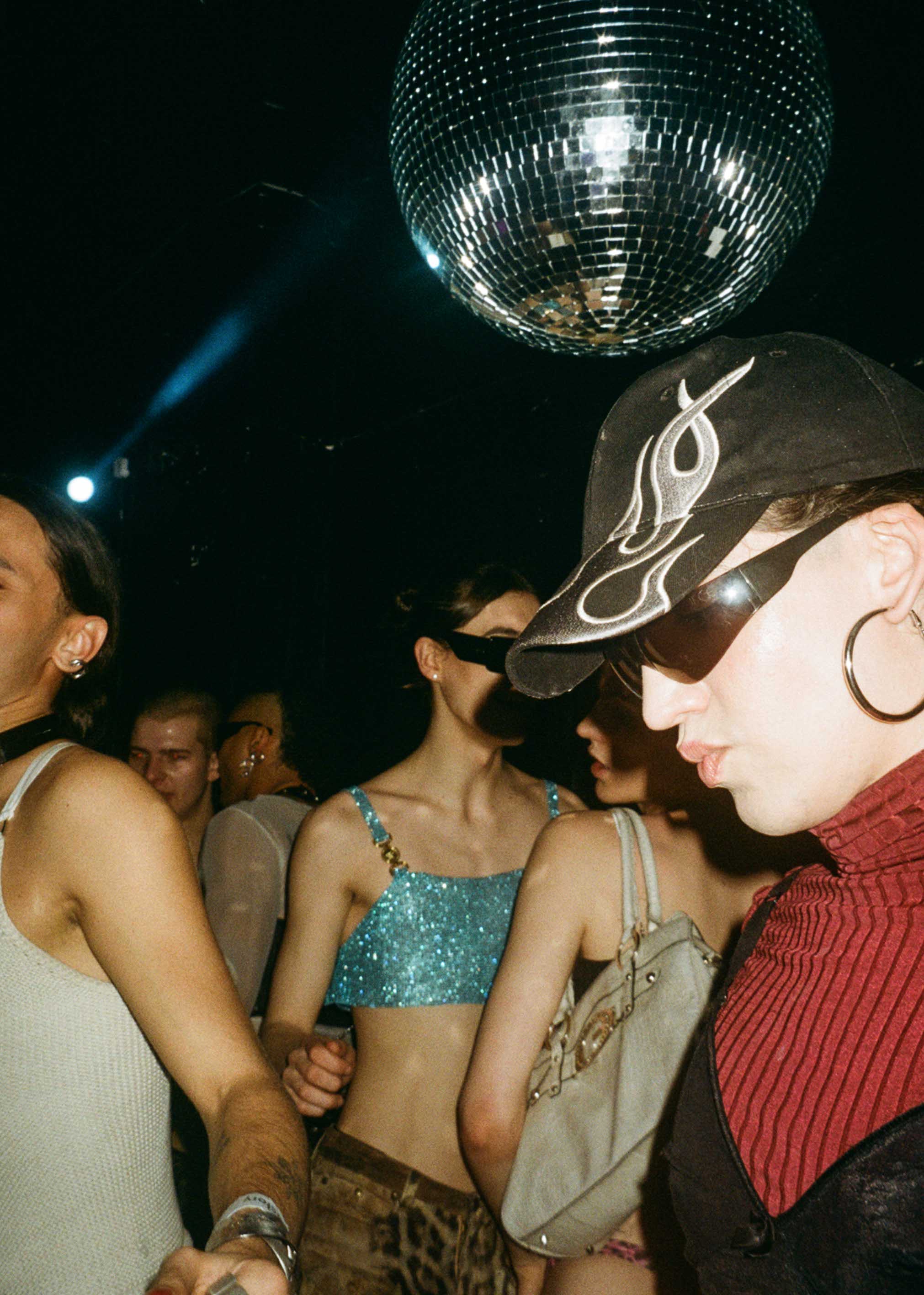 Howl_Rave_09_067_wv7qr0