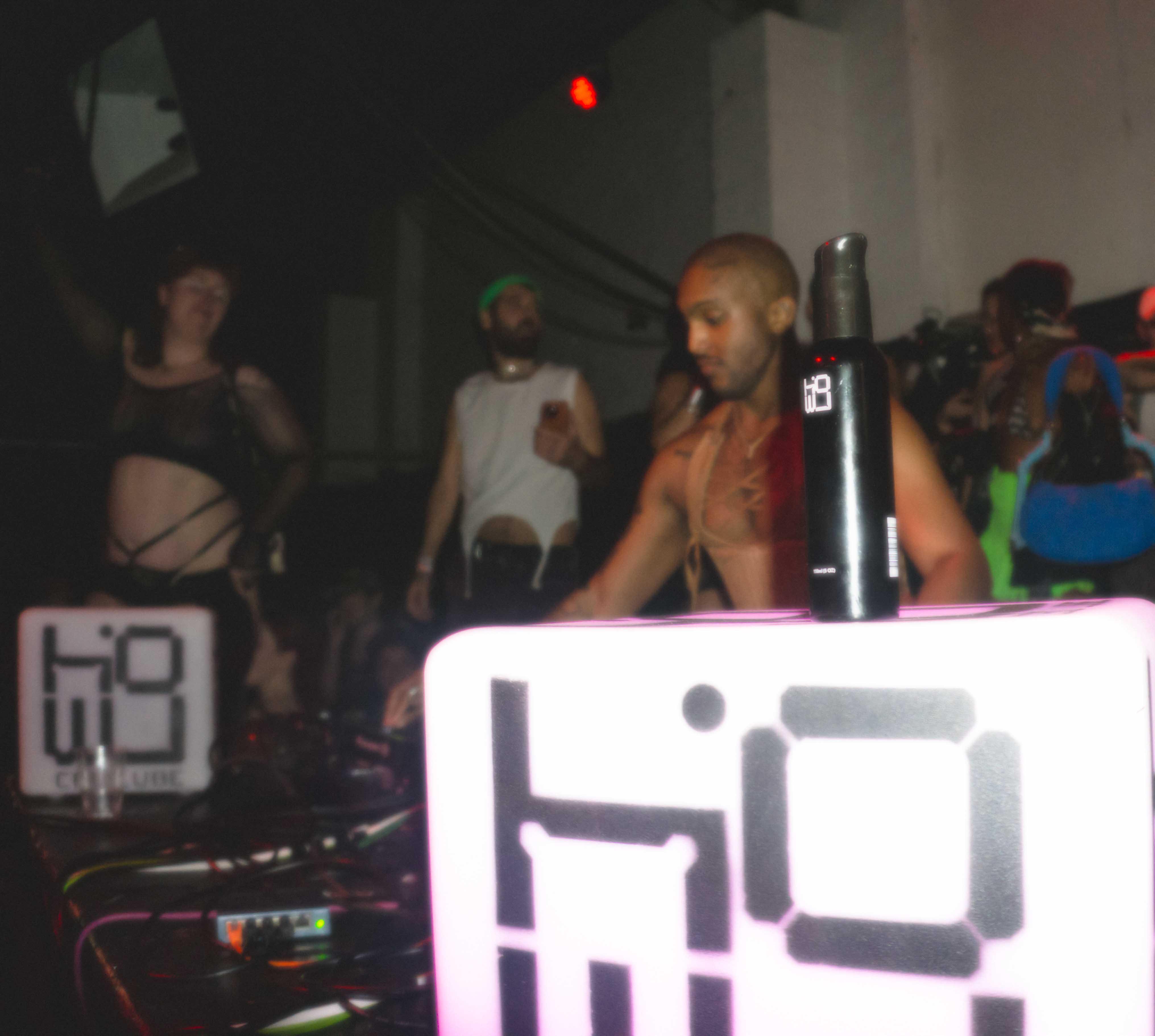 Howl_Rave_09_016_gbgibl