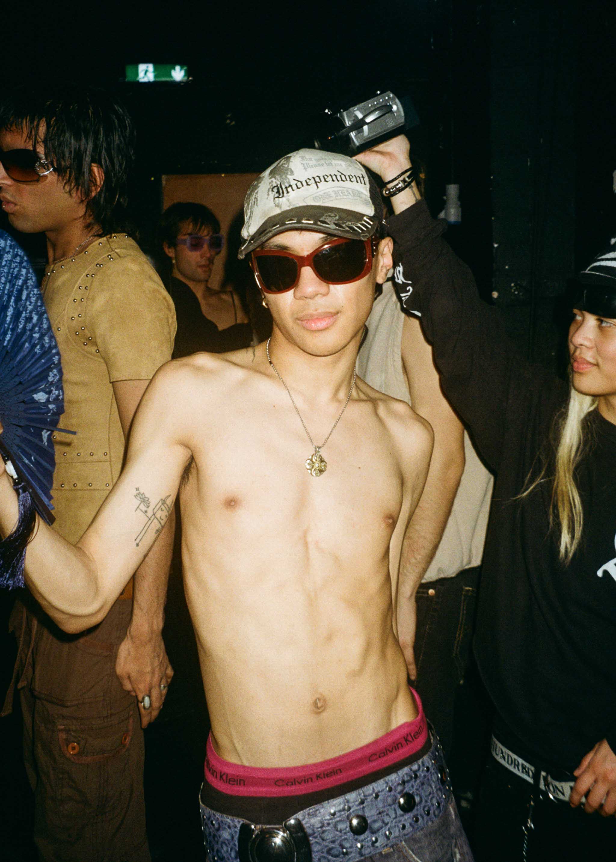 Howl_Rave_09_264_xwfhw6