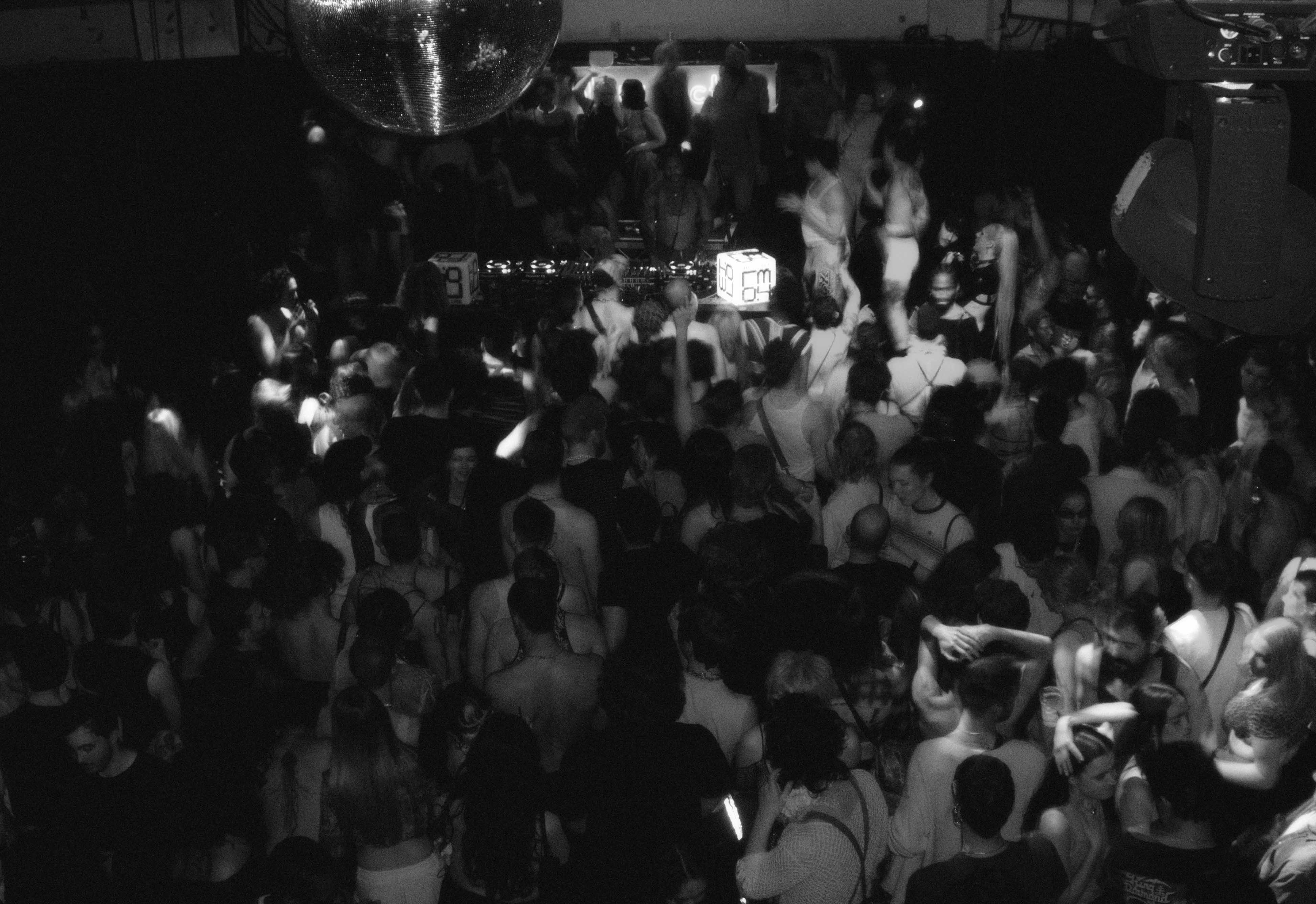 Howl_Rave_09_244_qnruhf