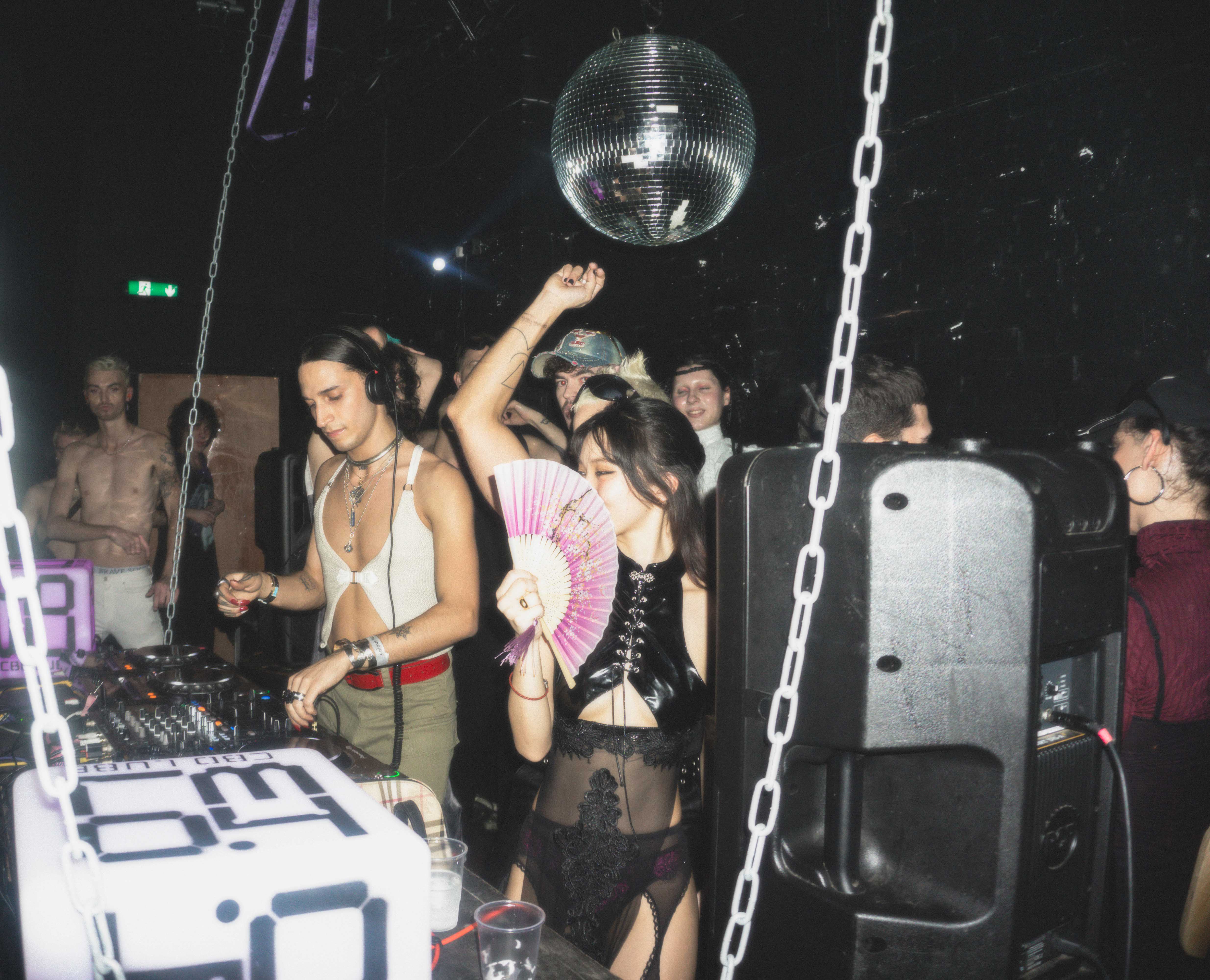 Howl_Rave_09_228_scskz0