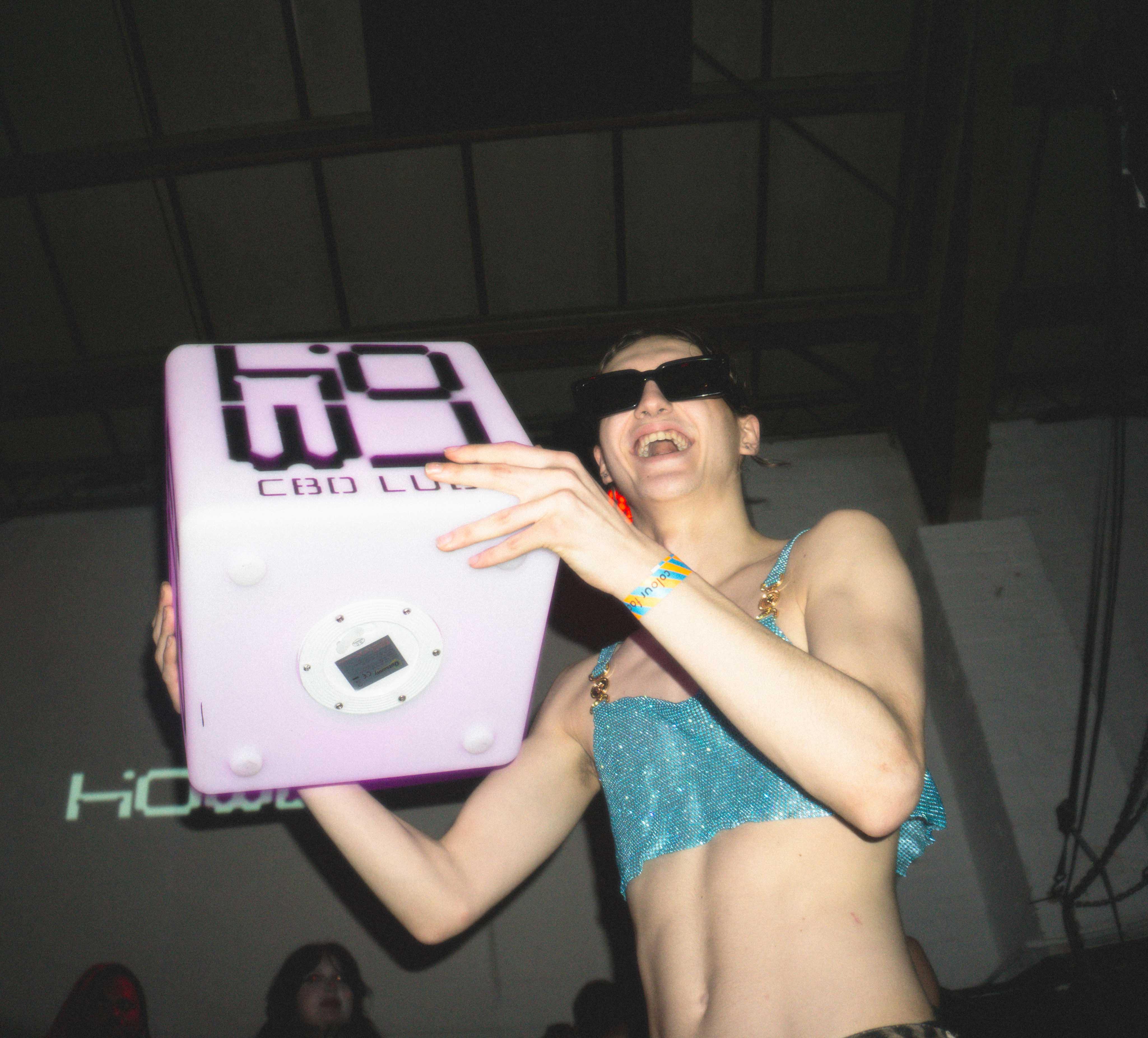 Howl_Rave_09_211_p9ps1y