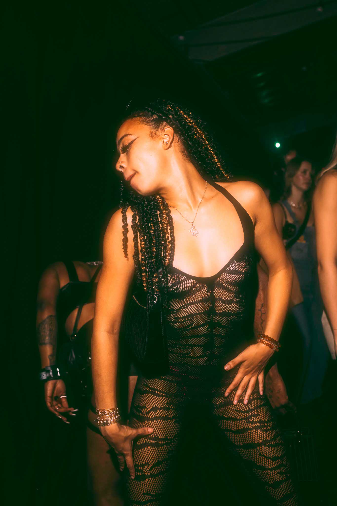 Howl_Rave_08_177_vm7bcd