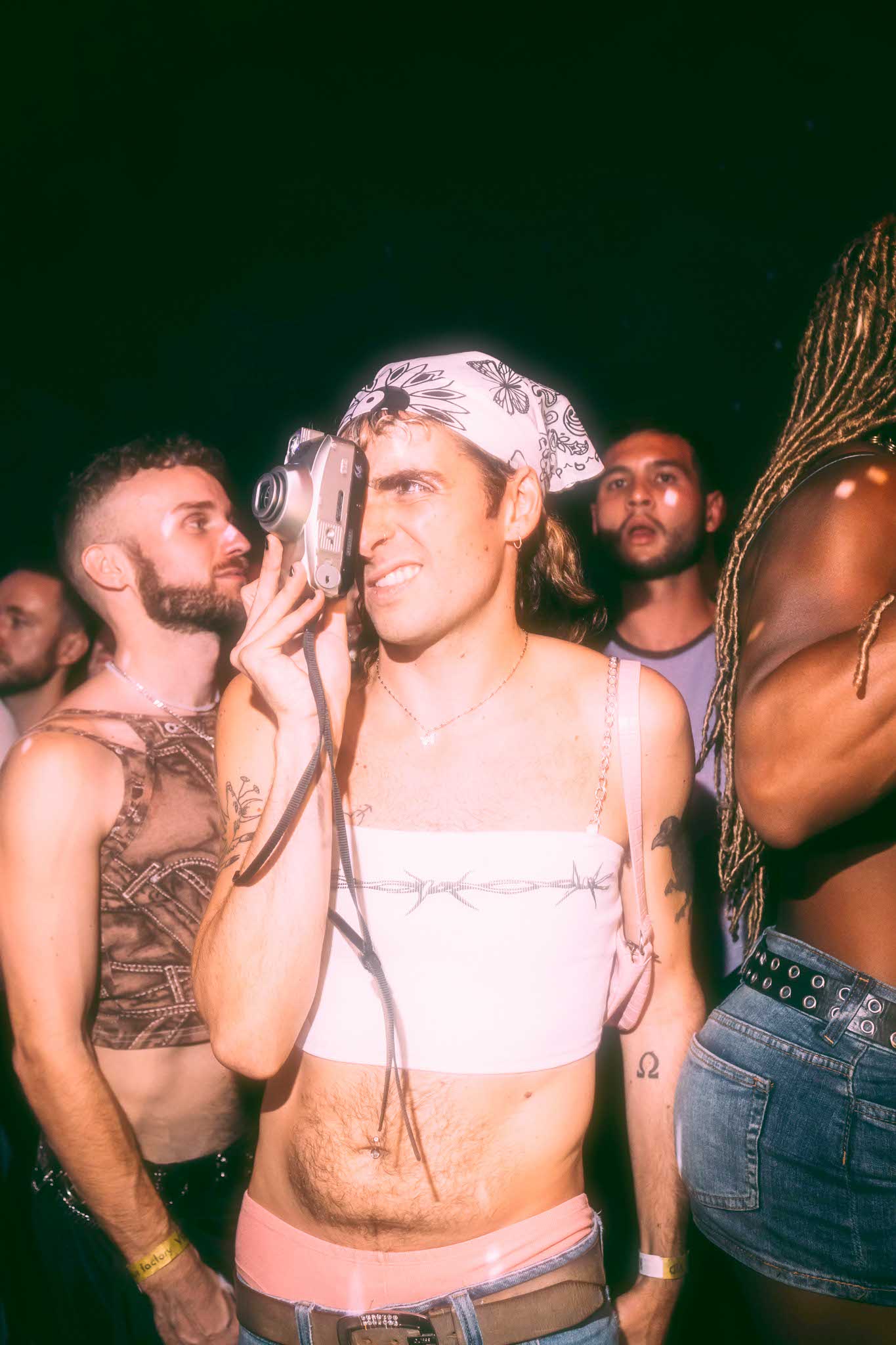 Howl_Rave_08_176_xr6yqo