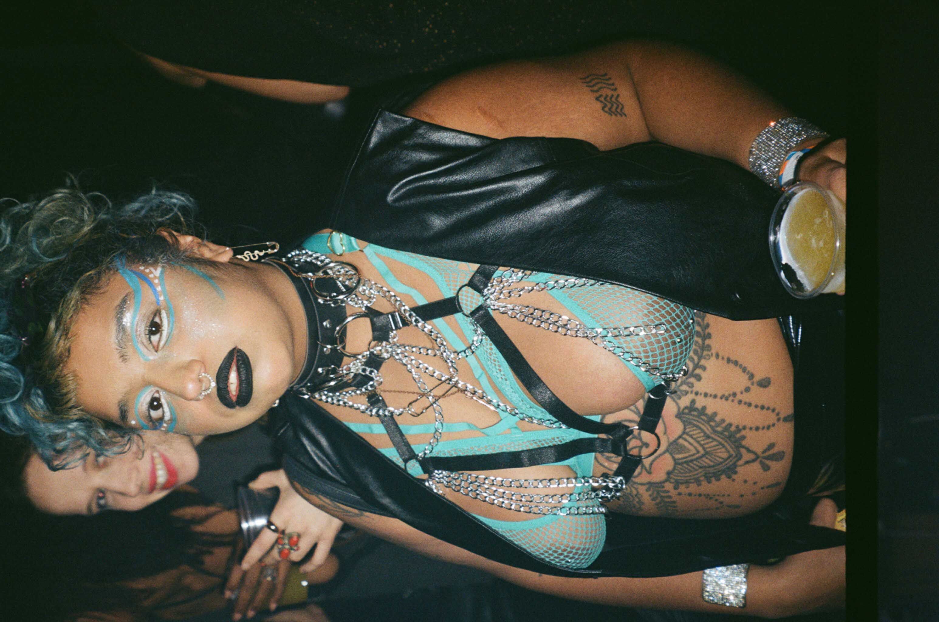 Howl_Rave_08_161_ajnzo0