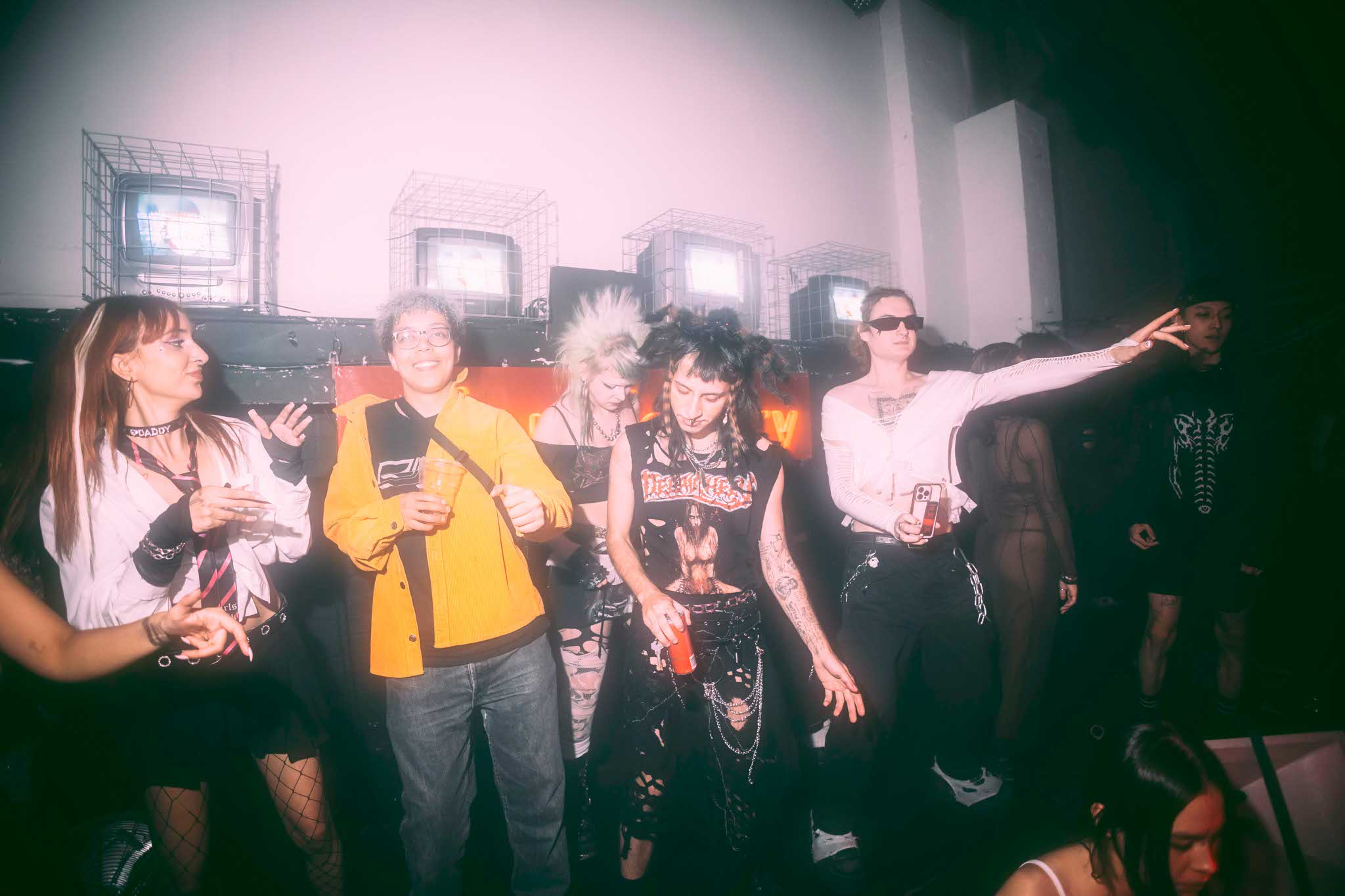 Howl_Rave_08_298_cs0hba