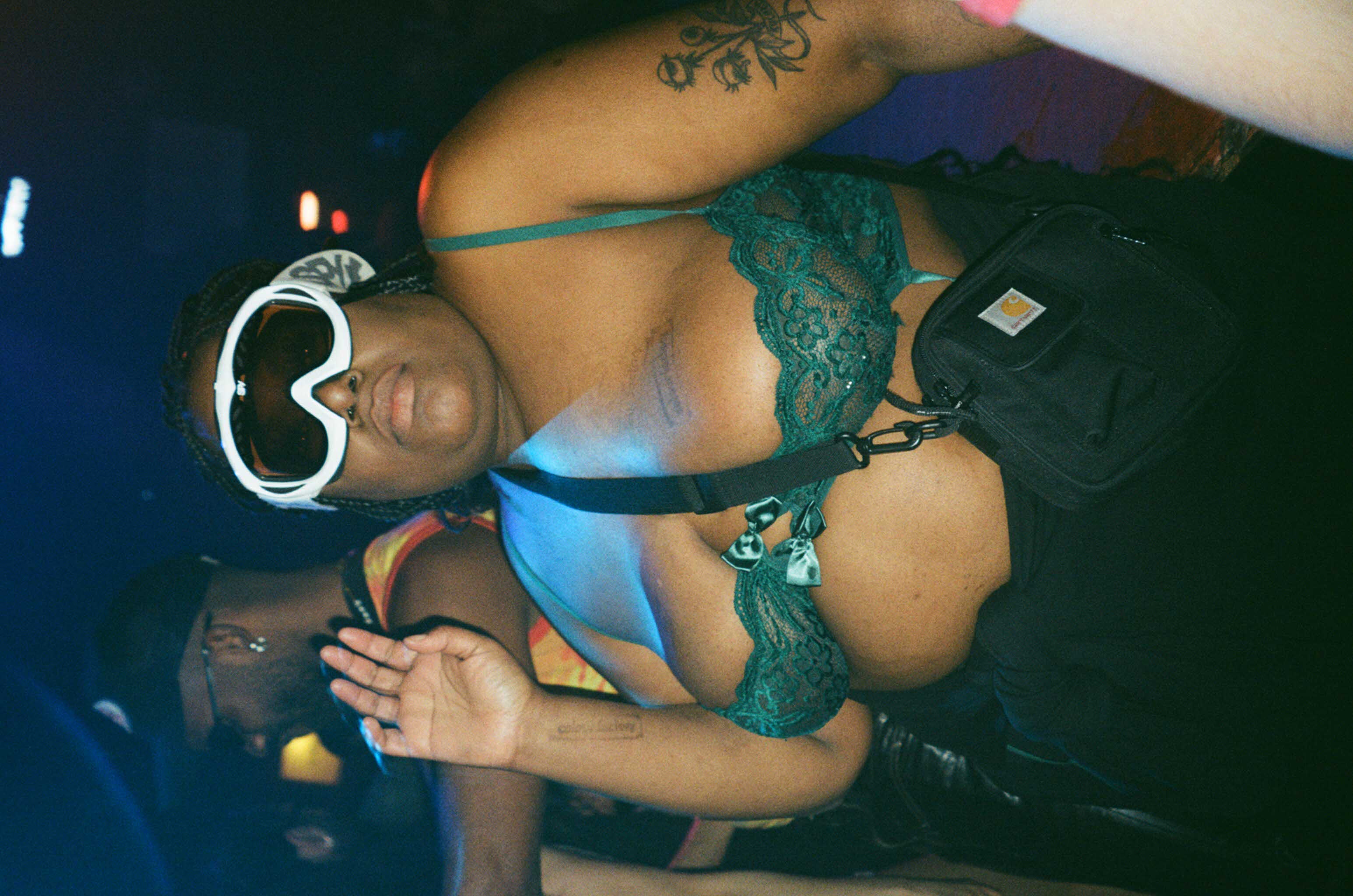 Howl_Rave_08_270_g9fnc2
