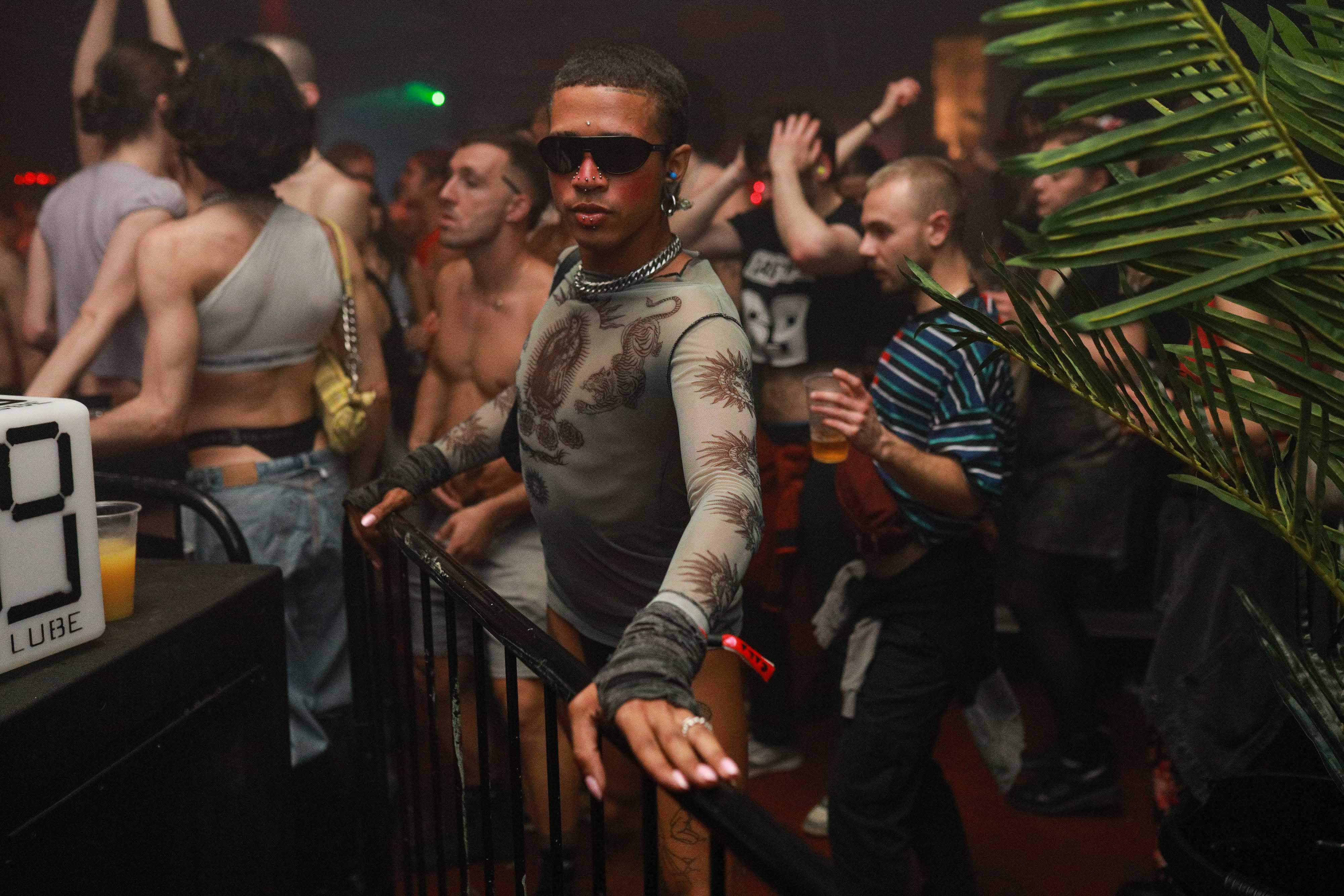 Howl_Rave_11_088_x3zj3x