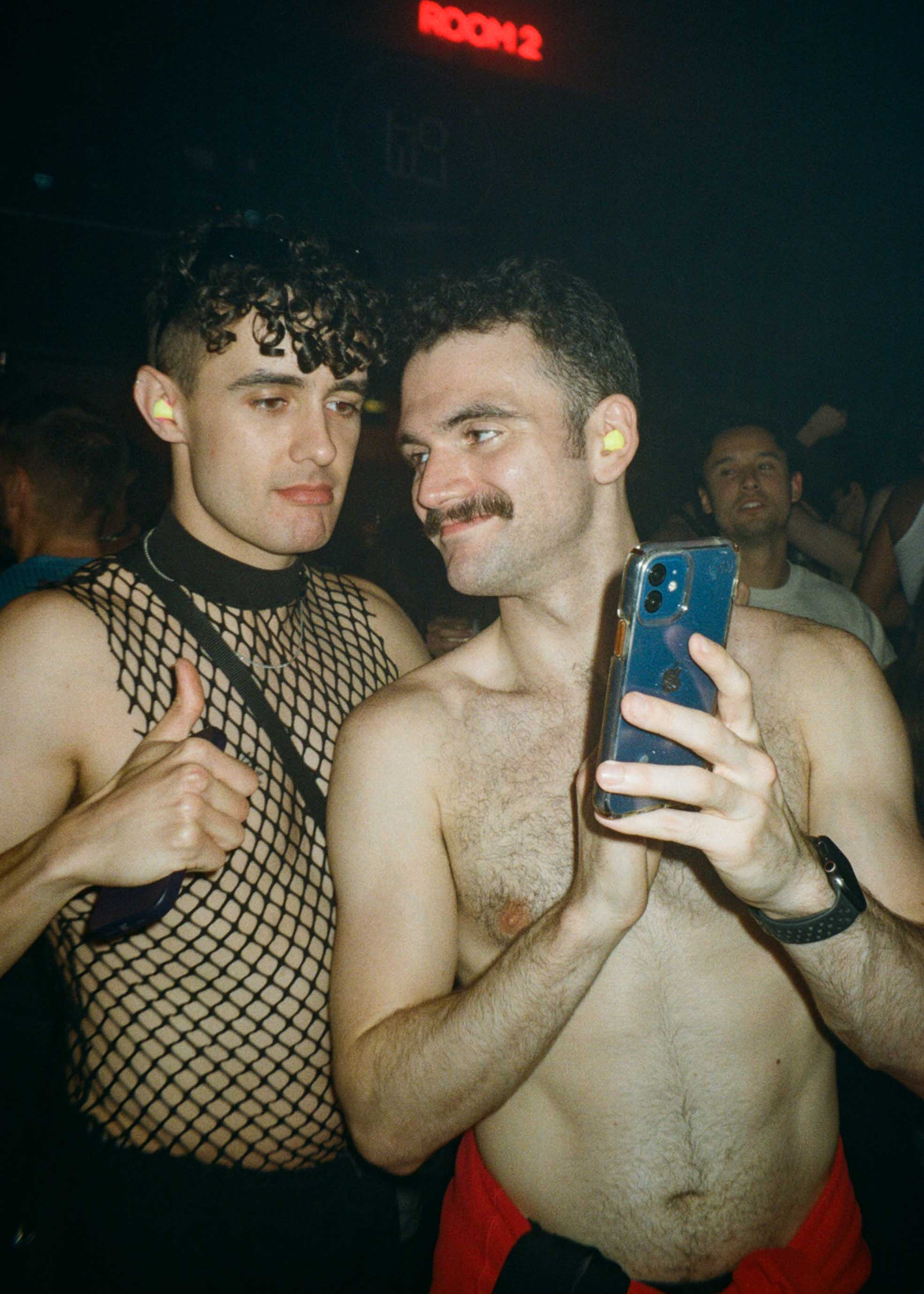 Howl_Rave_11_080_vk9ypw