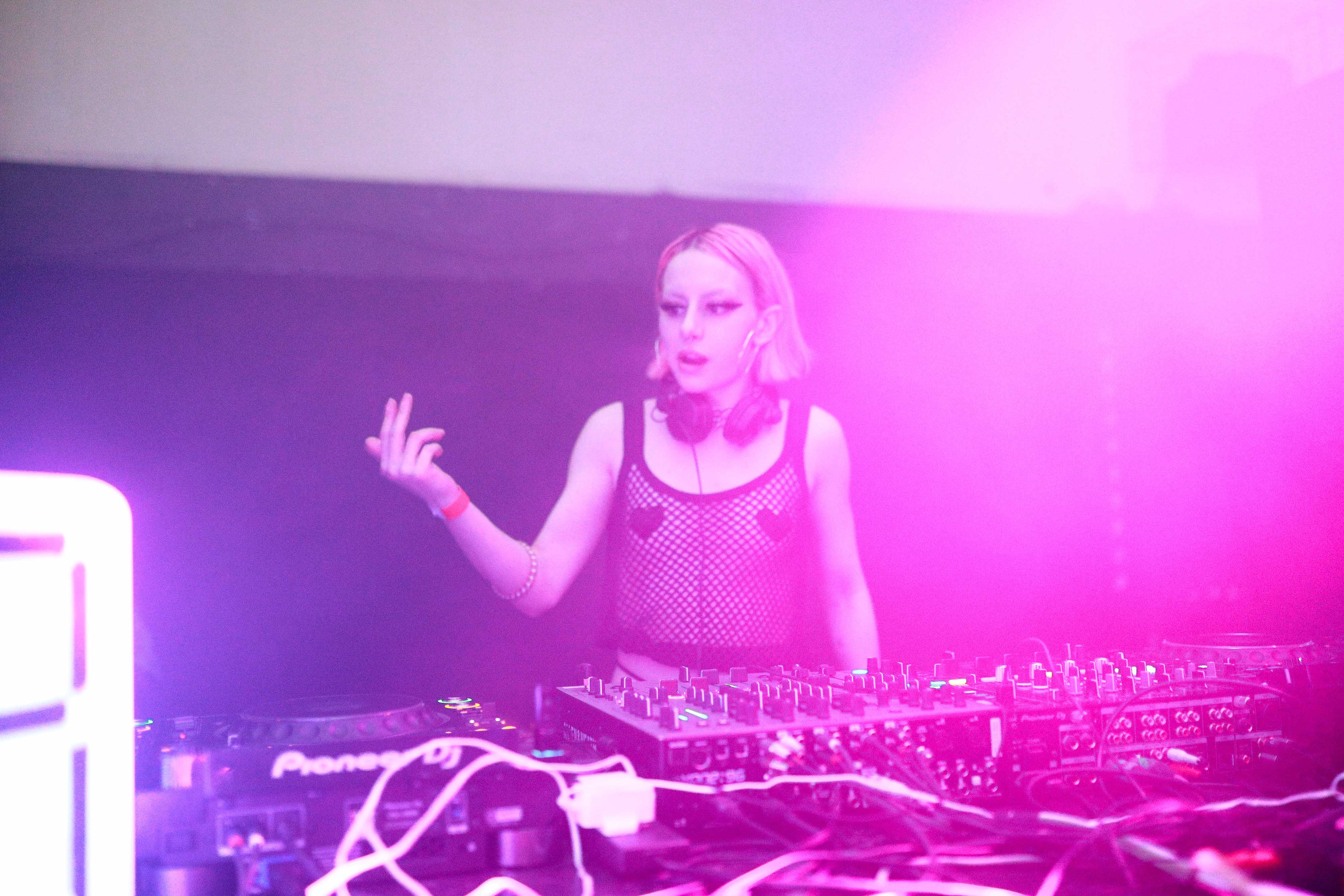 Howl_Rave_11_079_hchvbs