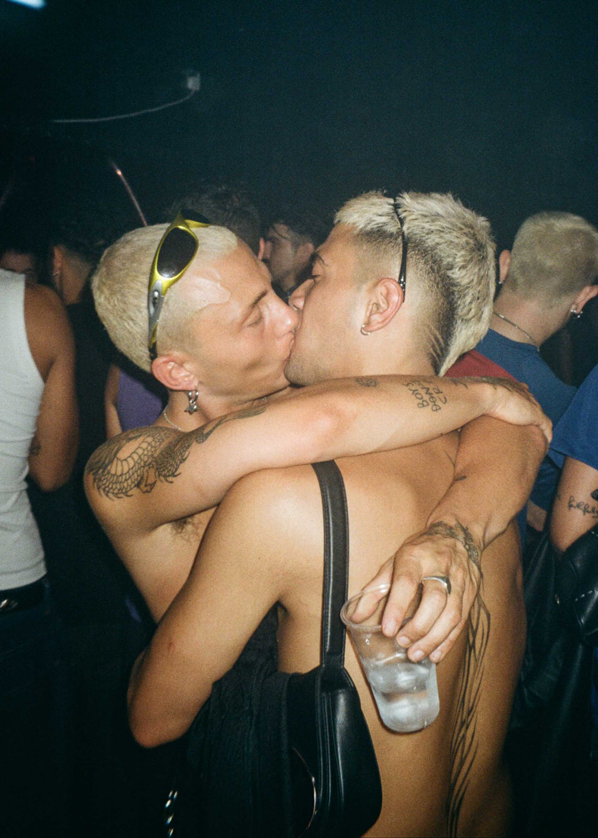 Howl_Rave_11_060_f4bbzy