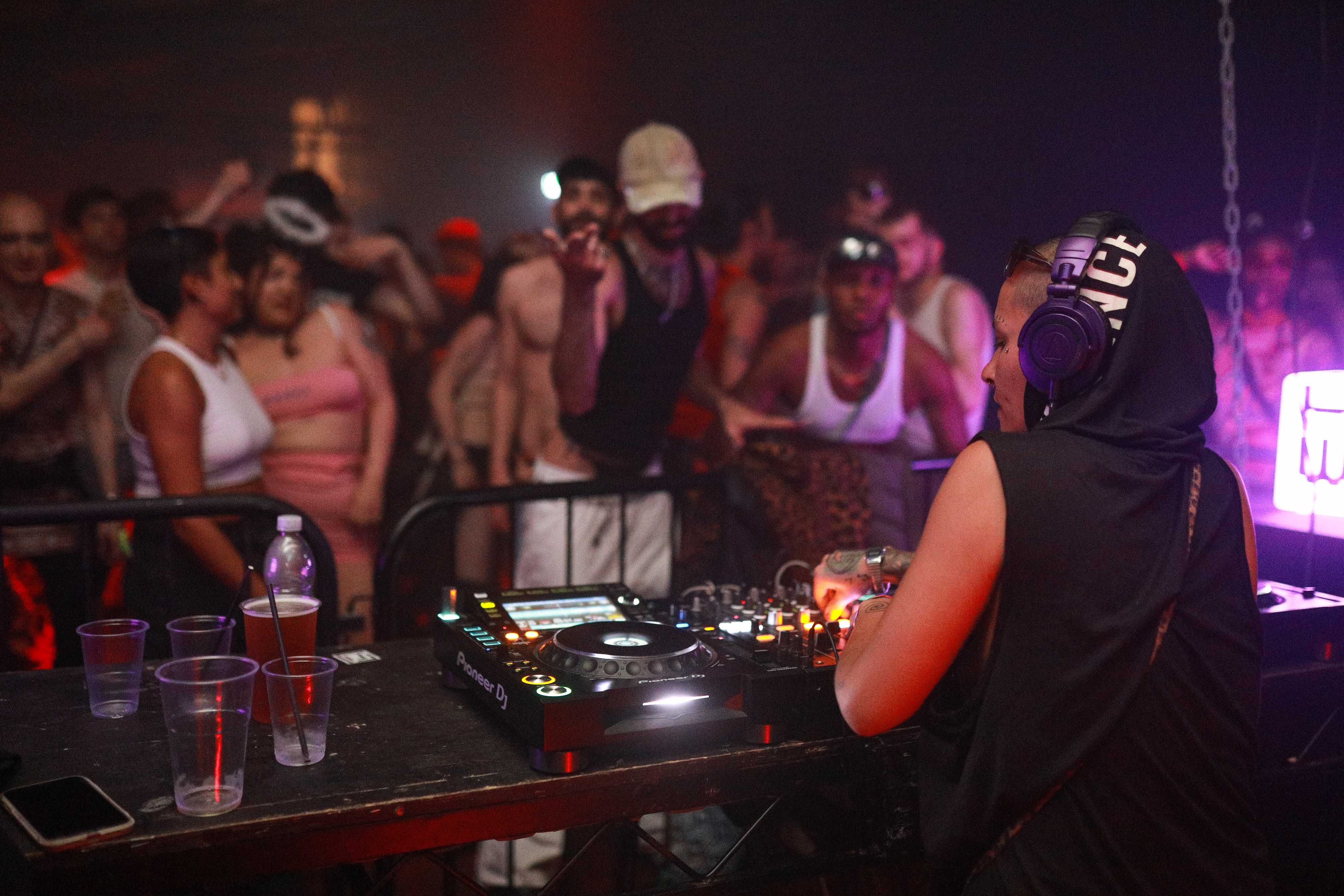 Howl_Rave_11_056_ai9kxt
