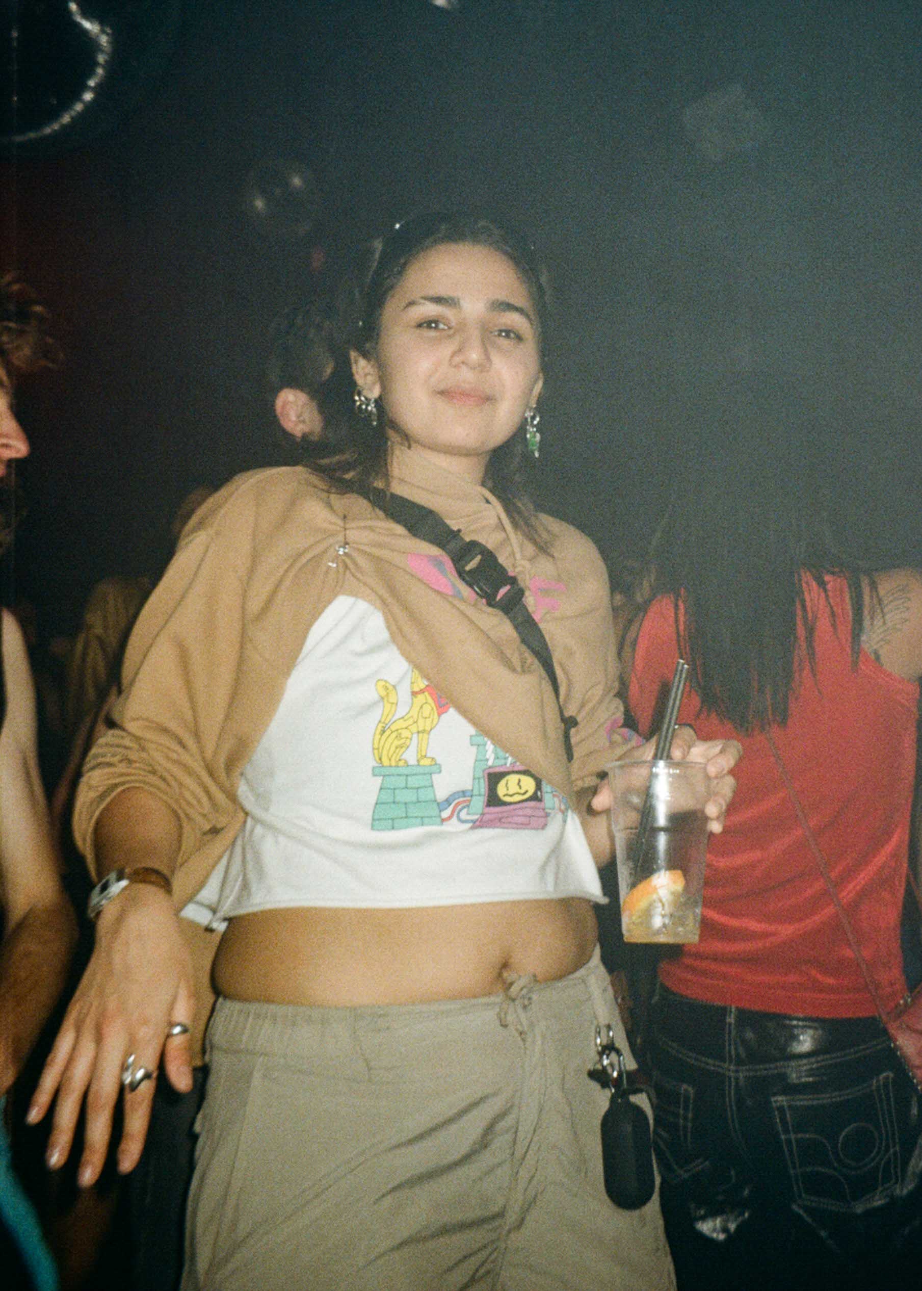 Howl_Rave_11_052_ygxdzu