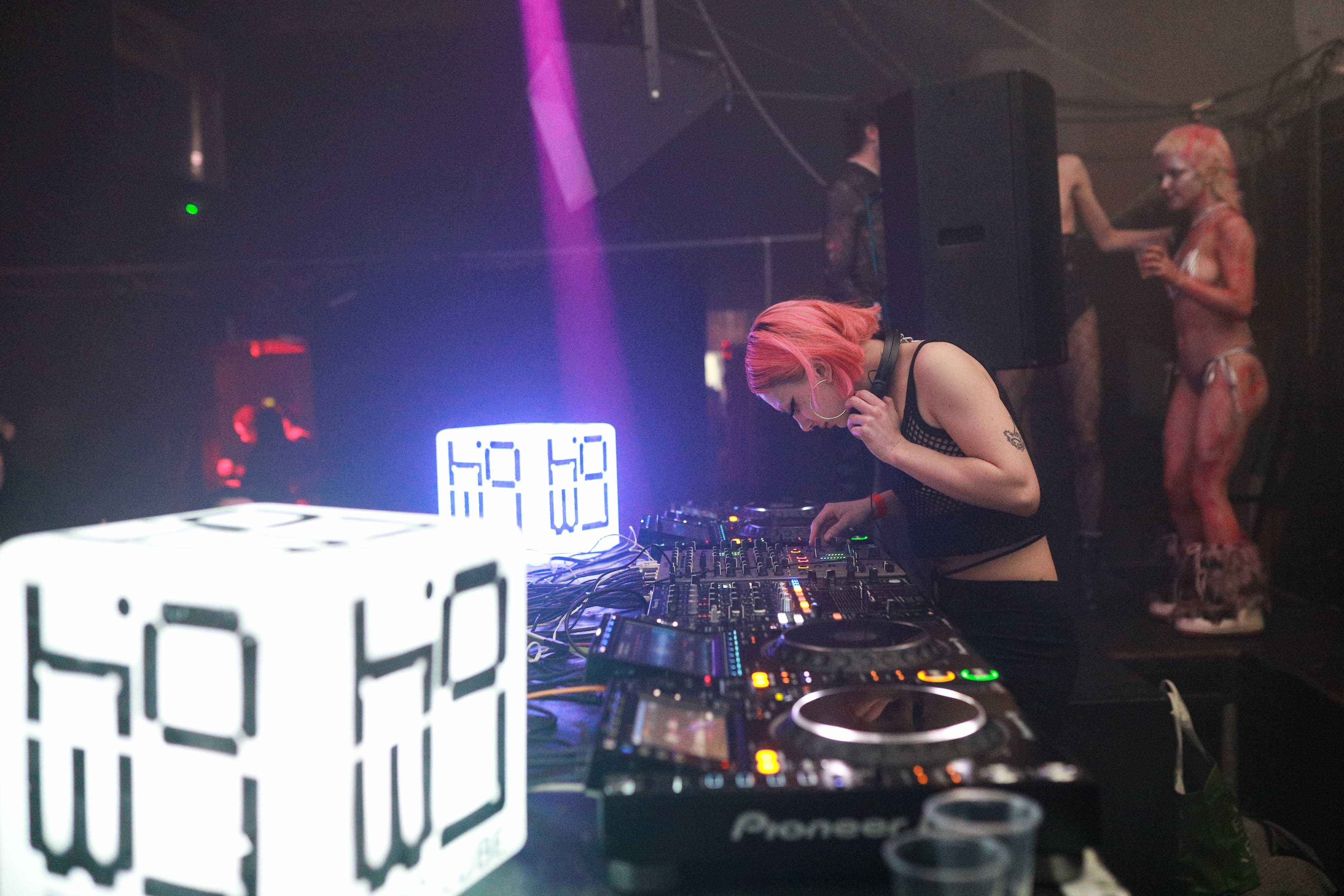 Howl_Rave_11_018_wecsbi