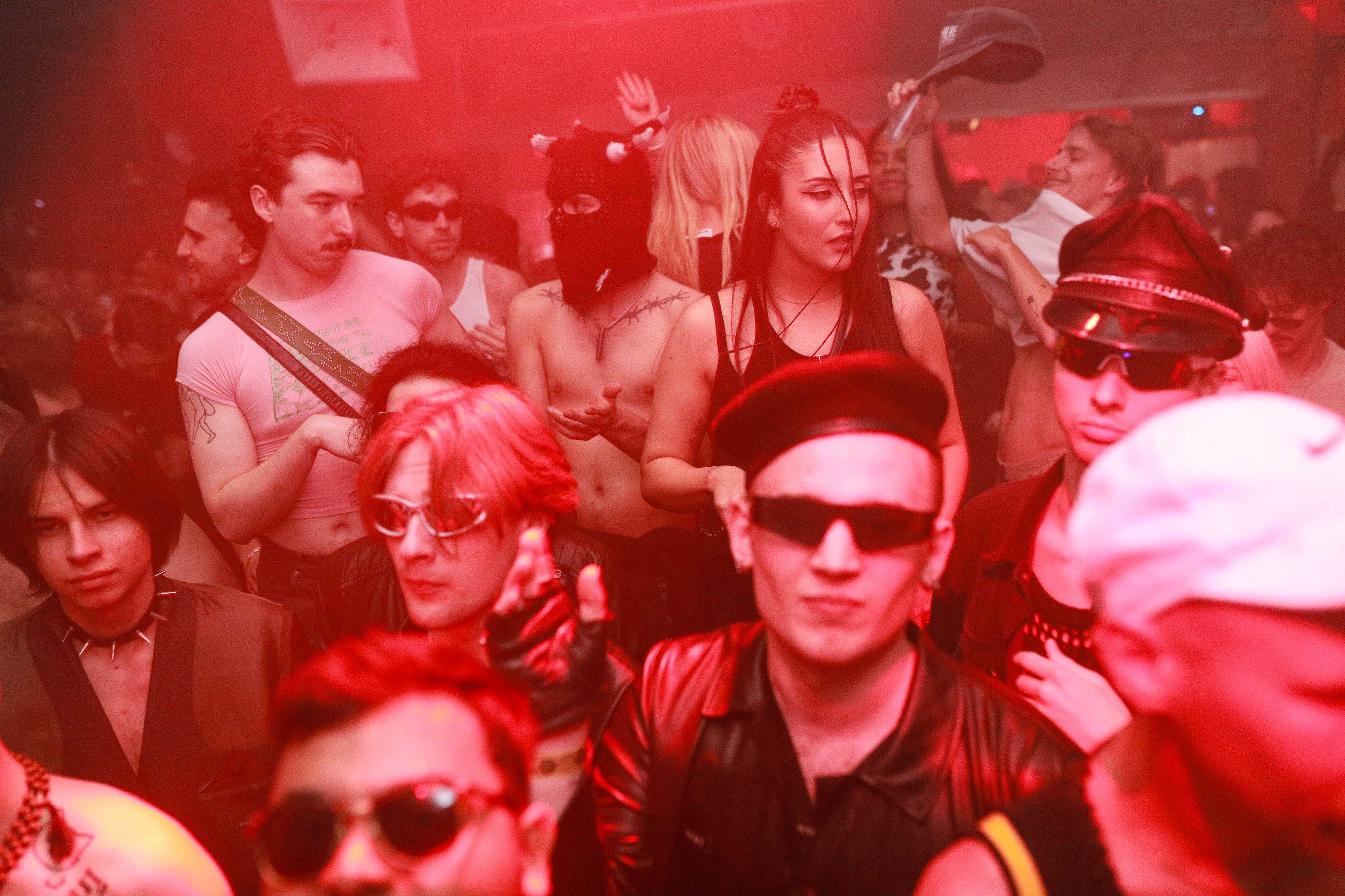 Howl_Rave_11_187_rzoomy