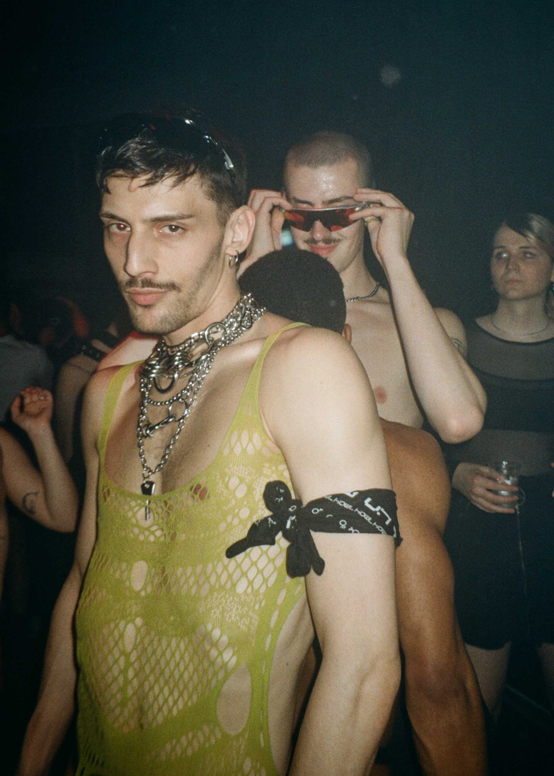 Howl_Rave_11_141_t88nj3