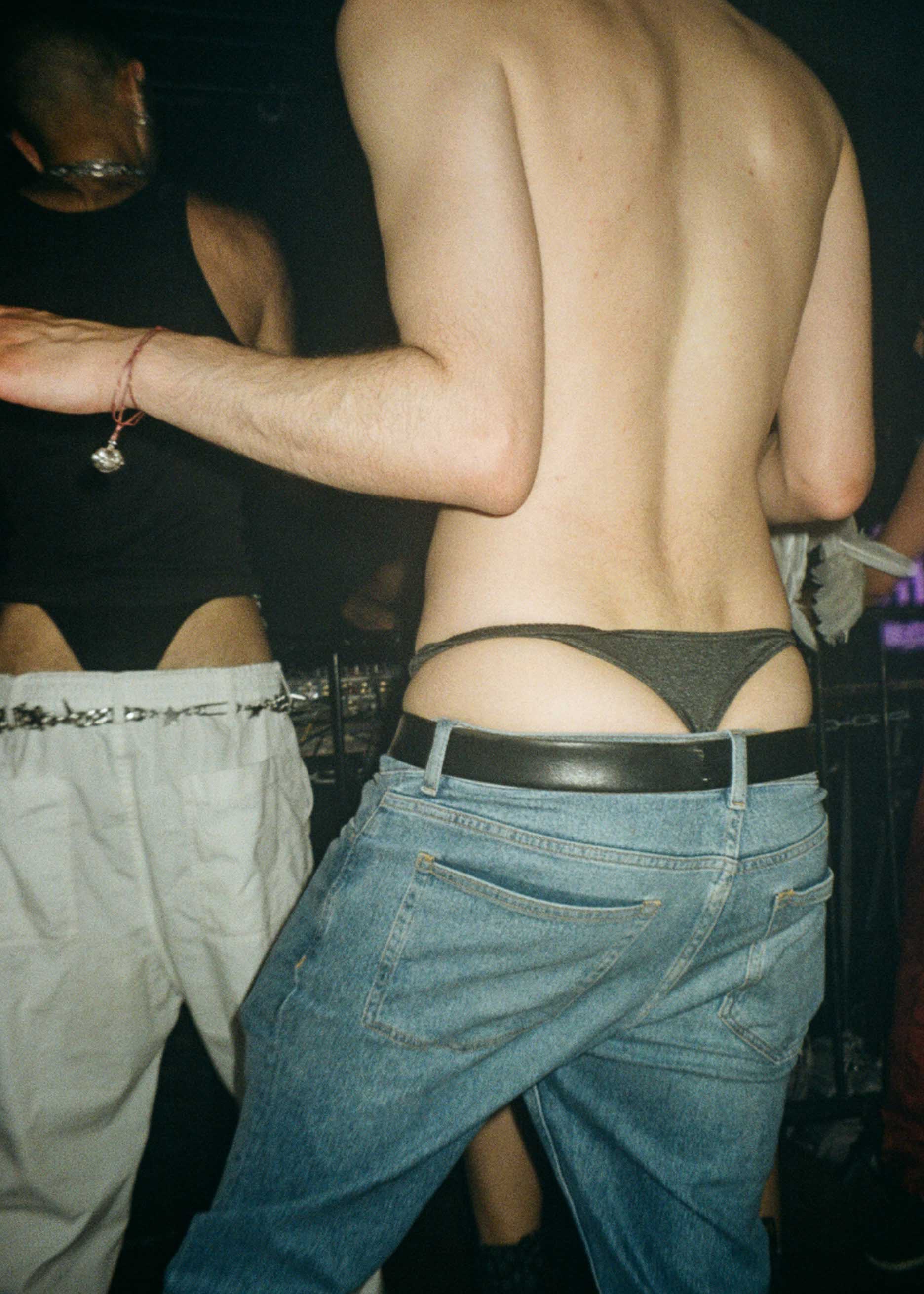 Howl_Rave_11_136_ahlx89