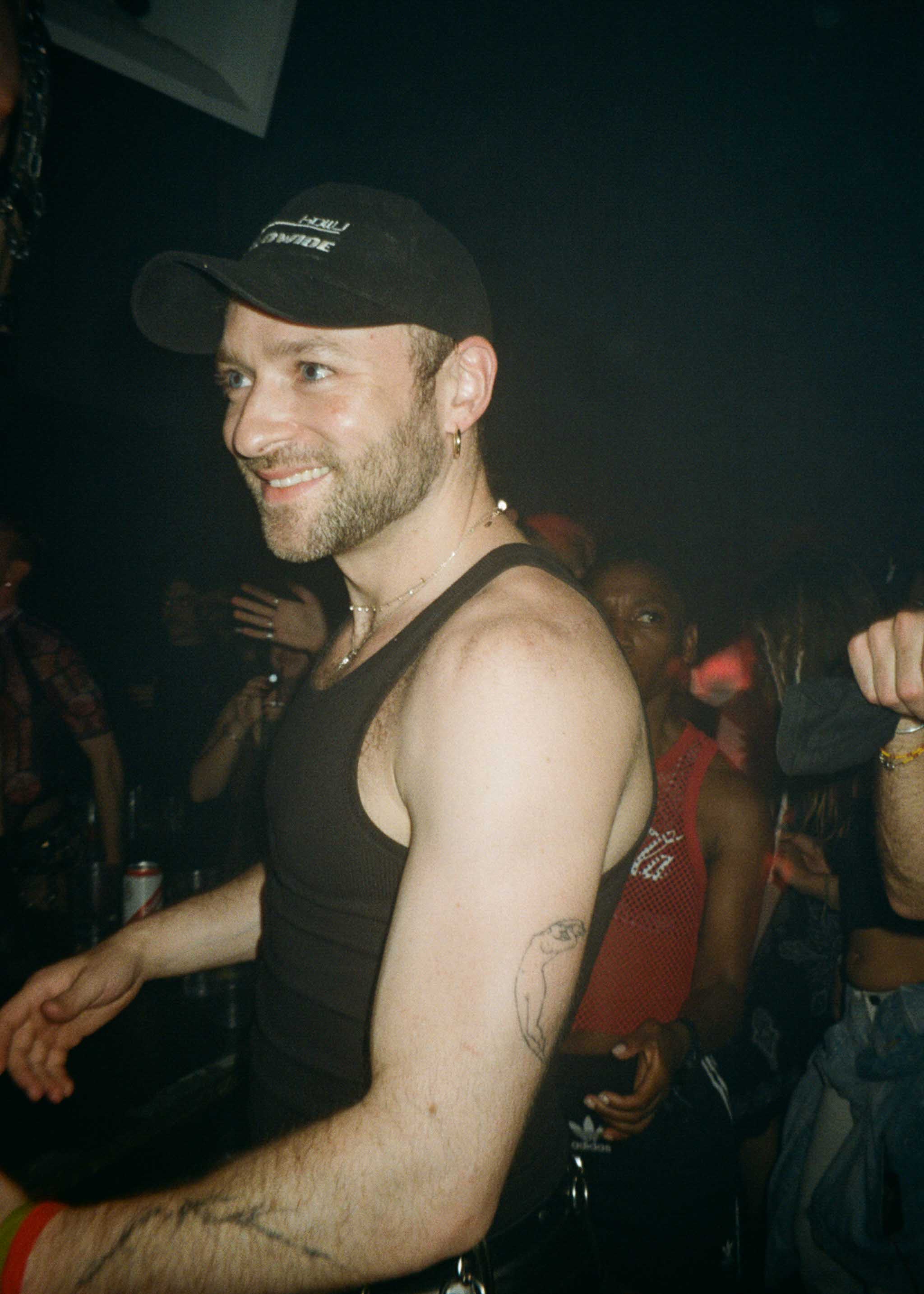 Howl_Rave_11_118_rsrhgm