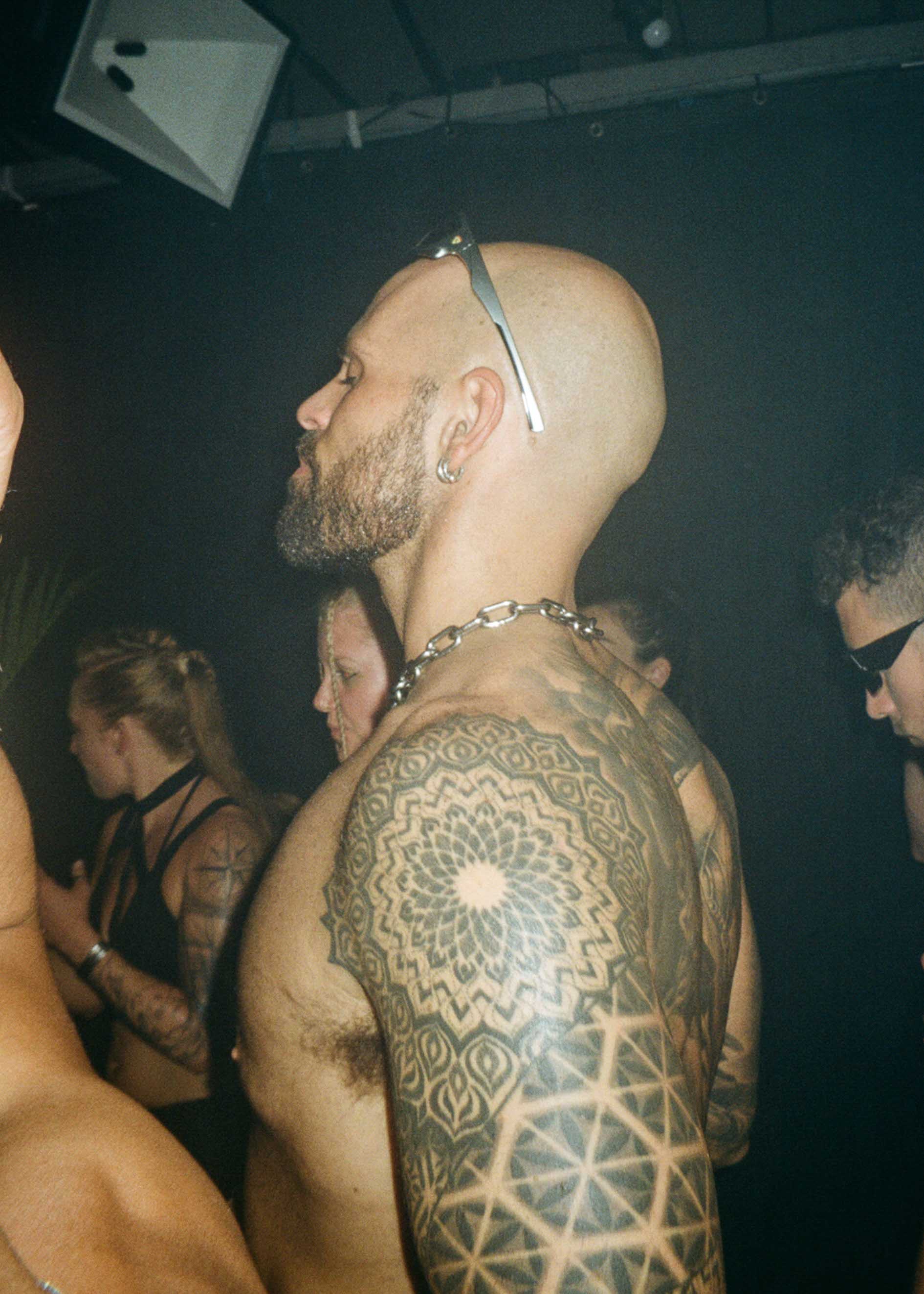 Howl_Rave_11_103_w9jaxw
