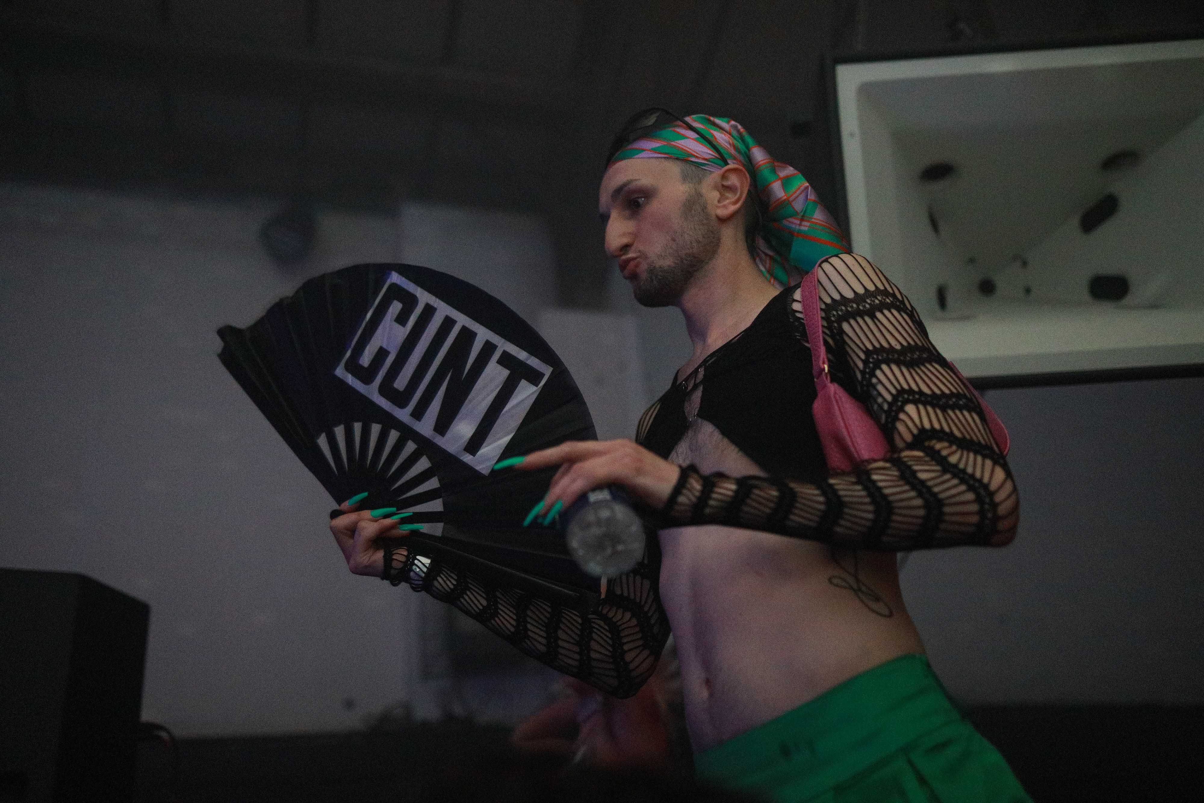 Howl_Rave_11_264_vj3dko
