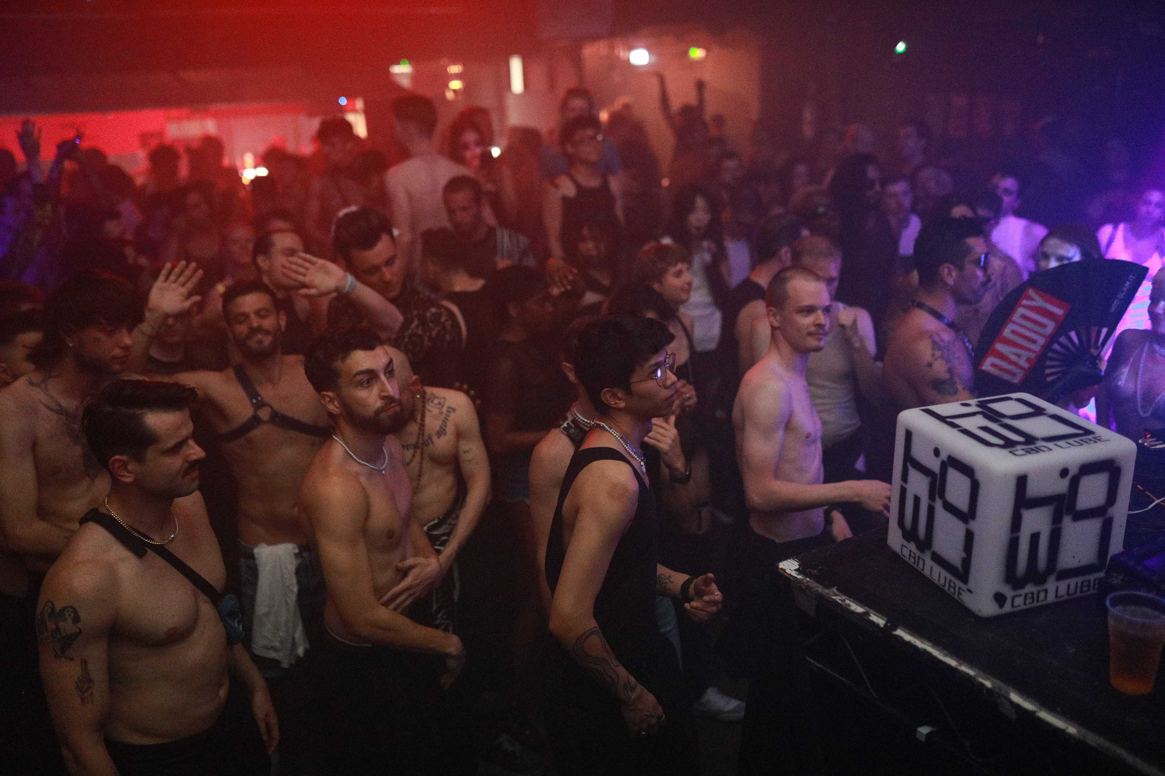 Howl_Rave_11_237_ubyunv